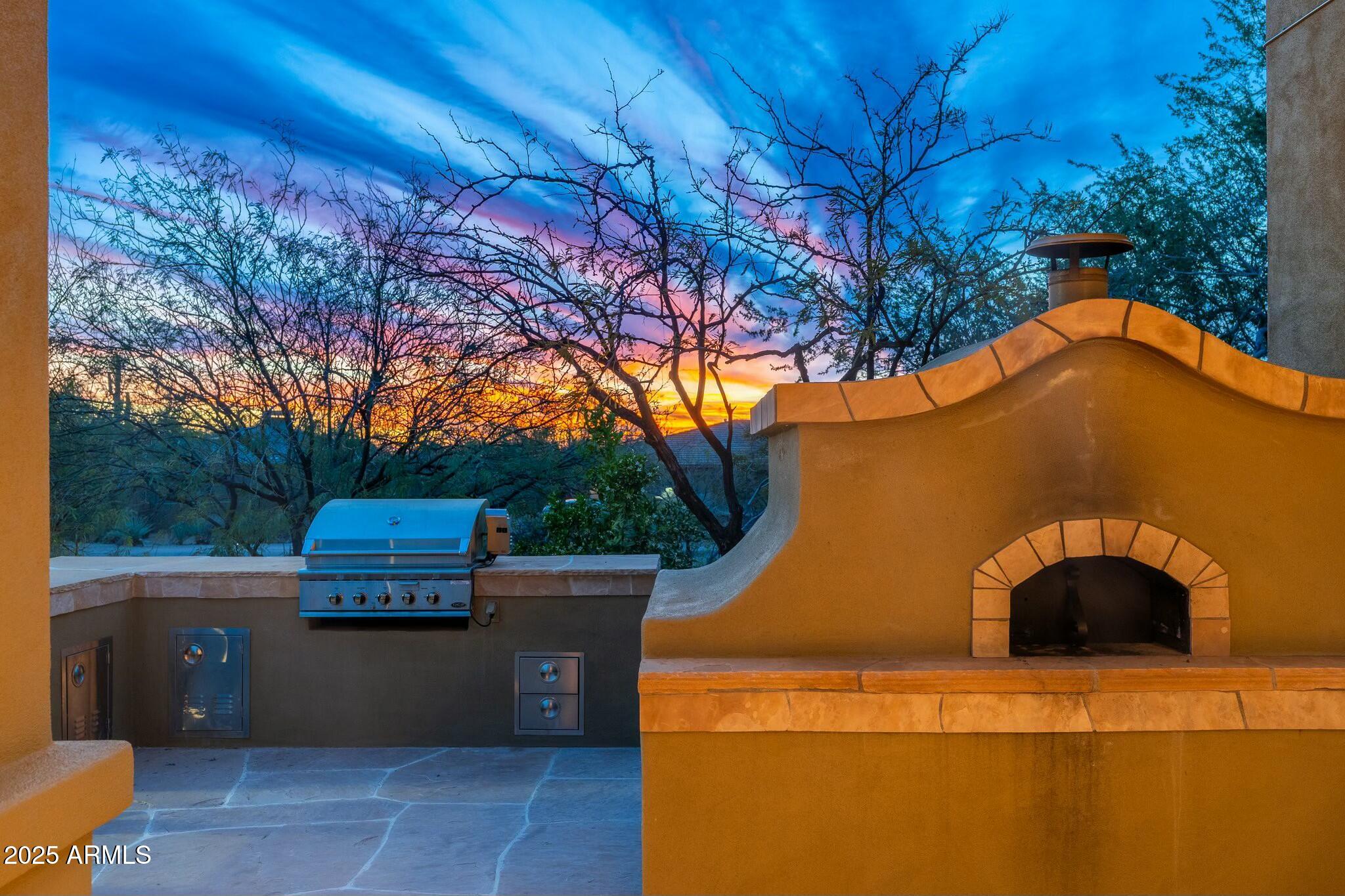 SAGUARO ESTATES - Residential