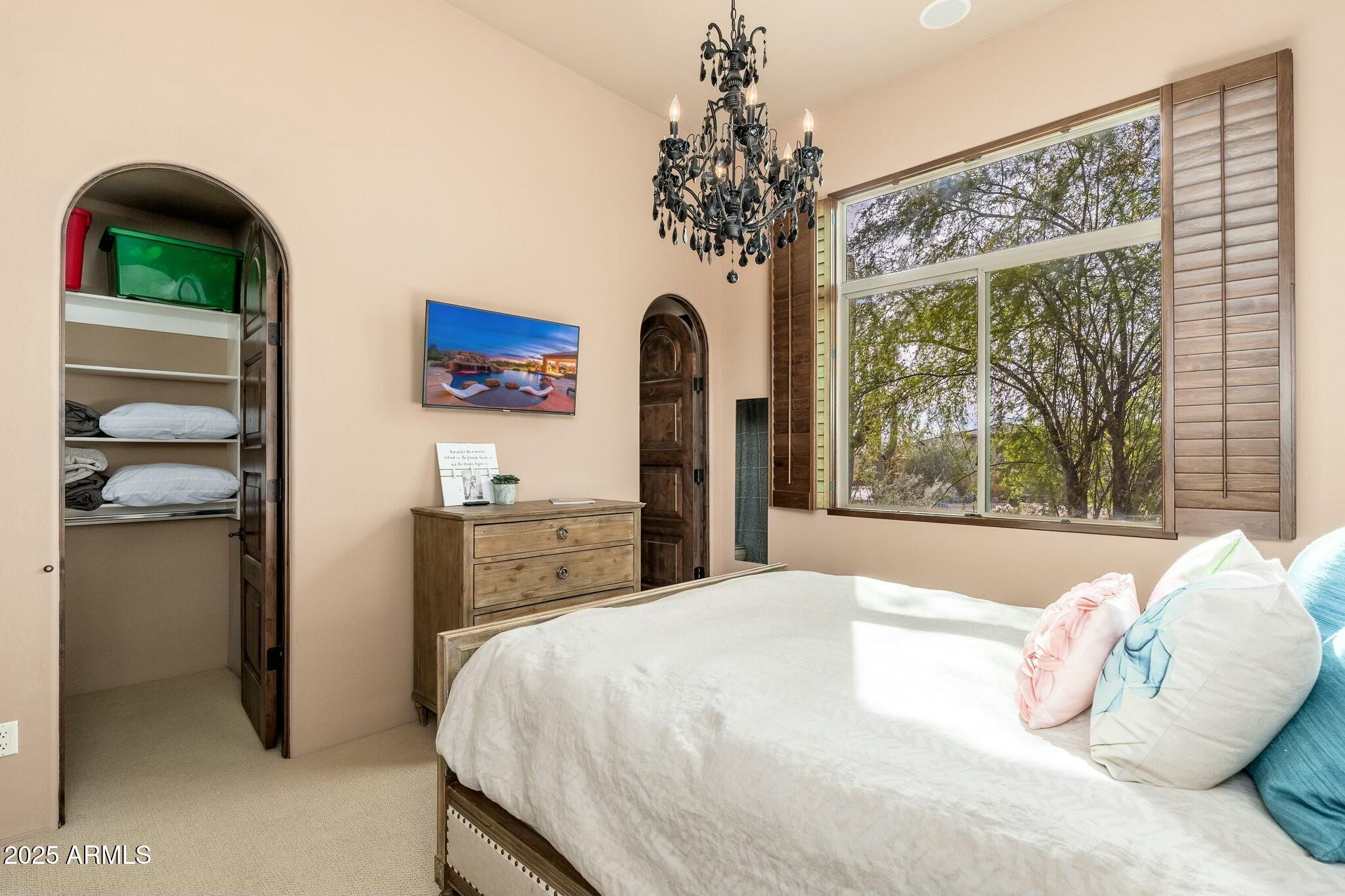 SAGUARO ESTATES - Residential