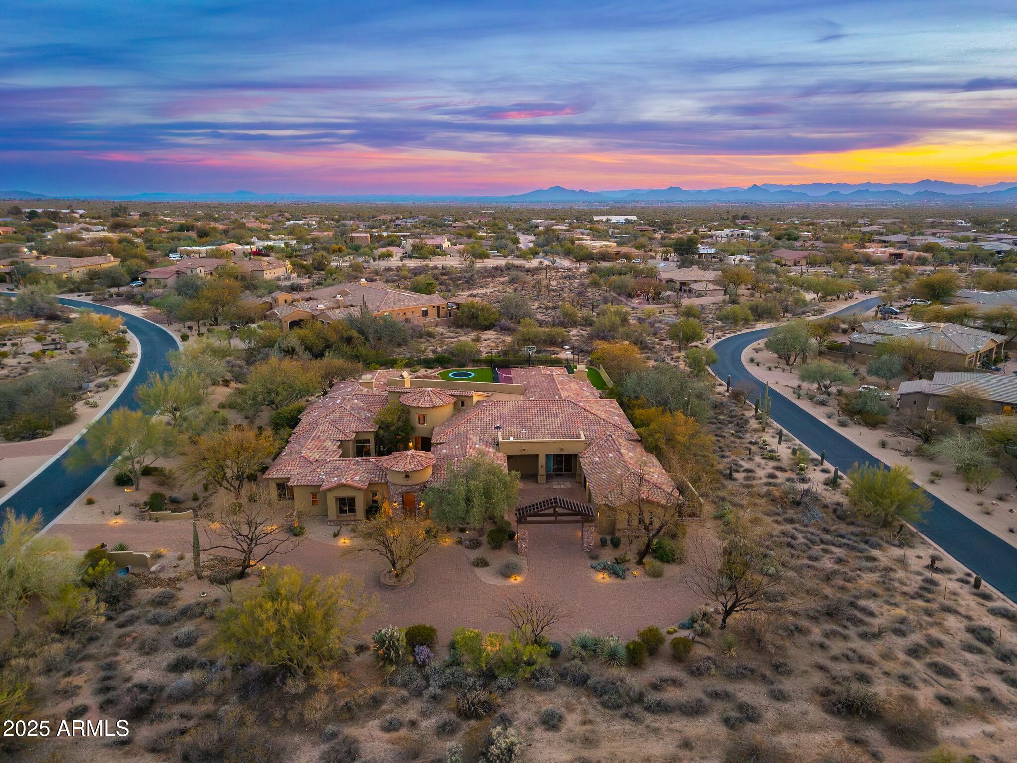 SAGUARO ESTATES - Residential