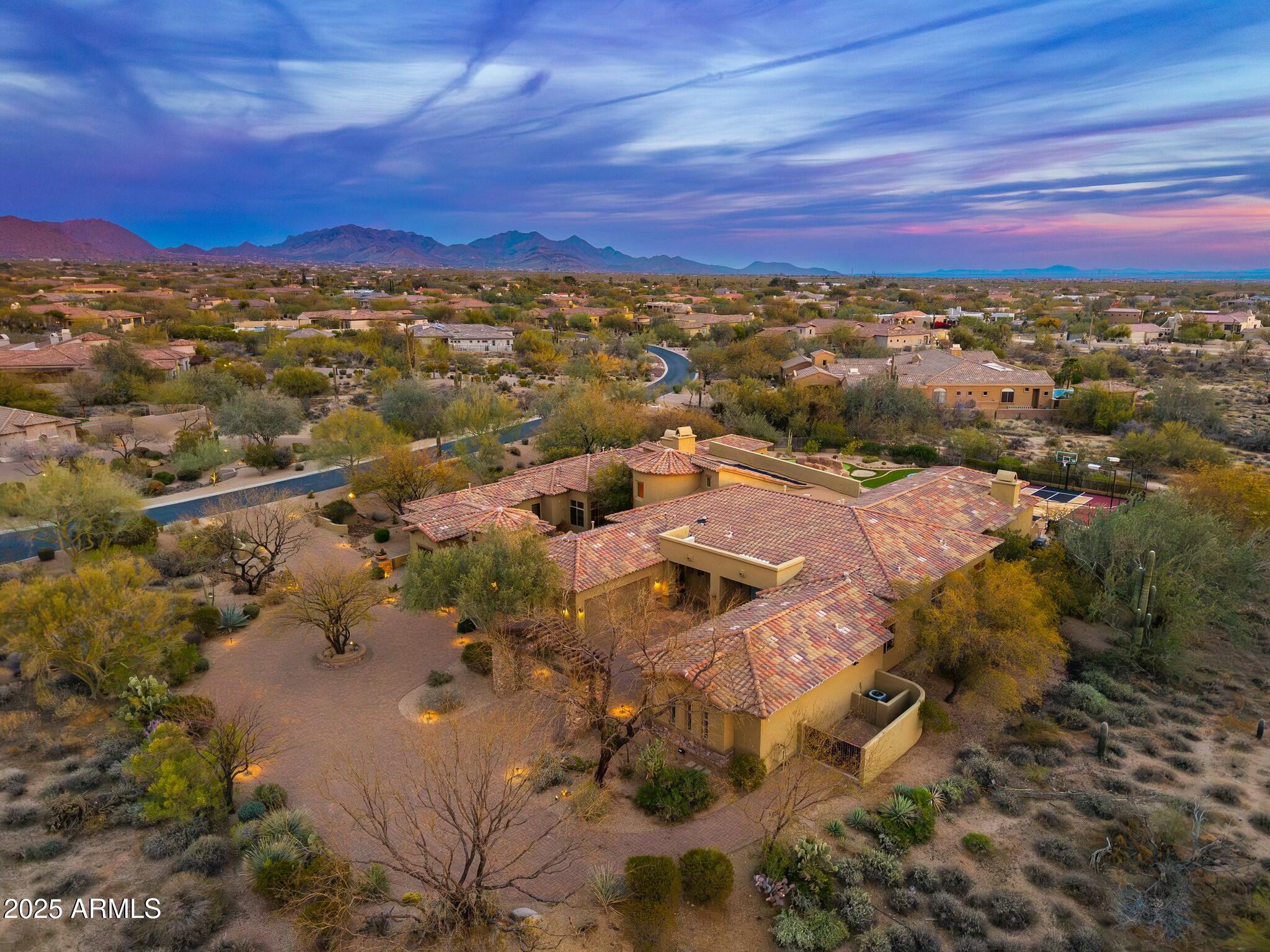 SAGUARO ESTATES - Residential