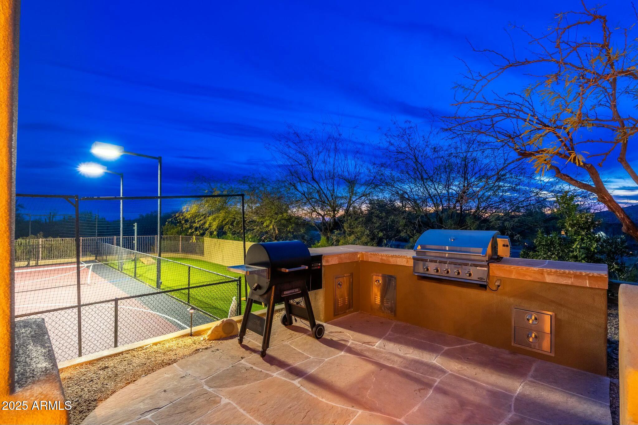 SAGUARO ESTATES - Residential