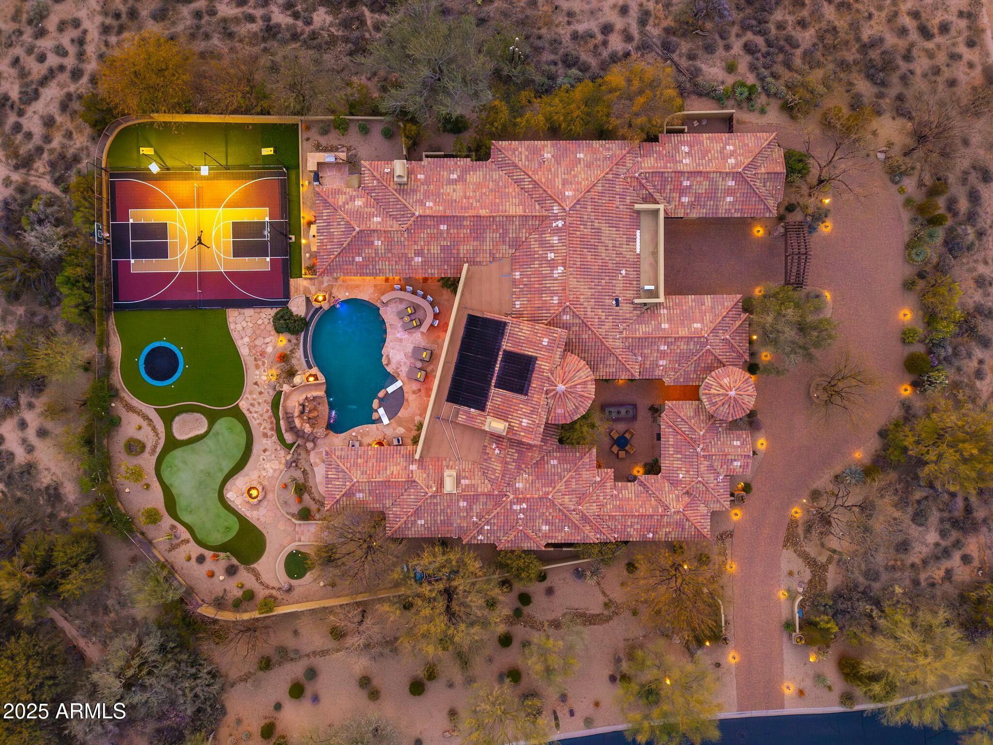 SAGUARO ESTATES - Residential