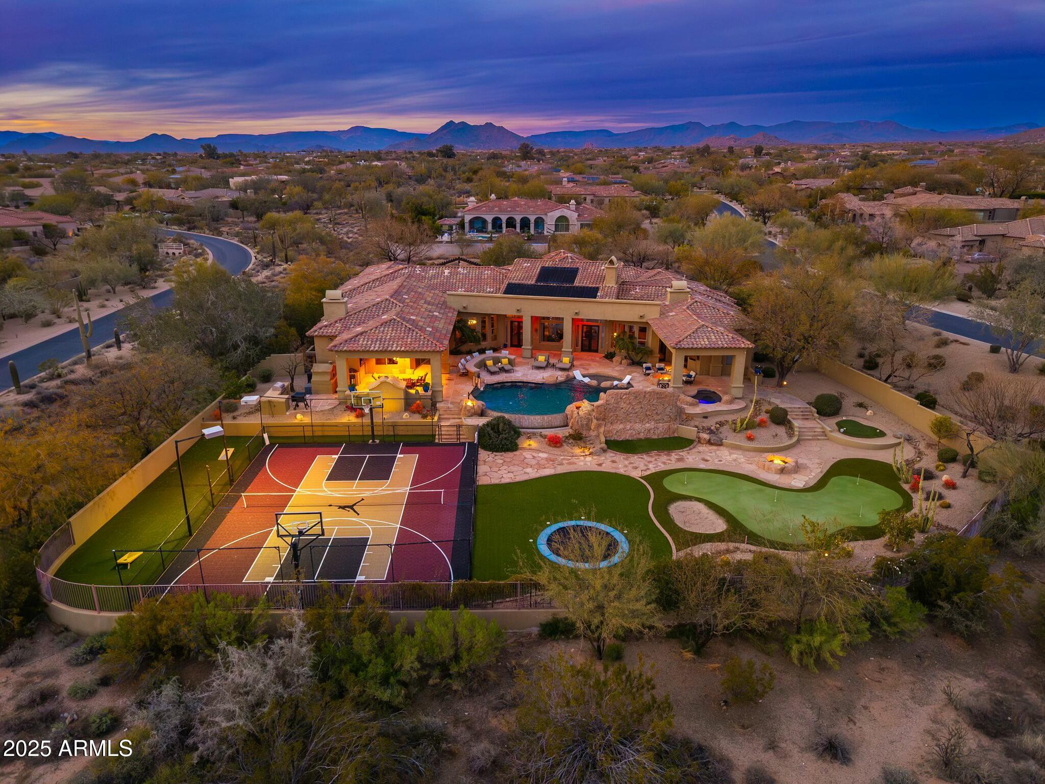 SAGUARO ESTATES - Residential