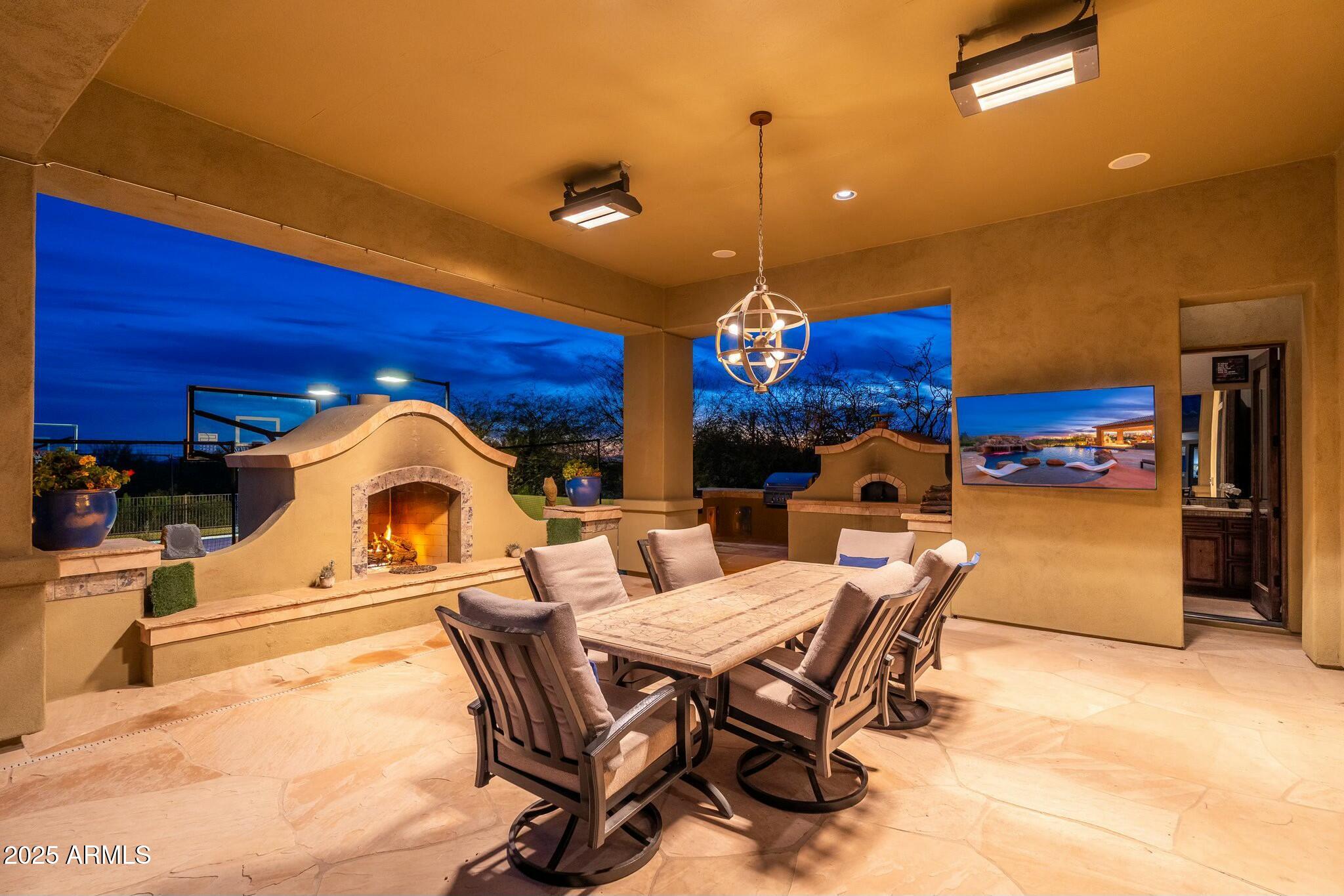 SAGUARO ESTATES - Residential
