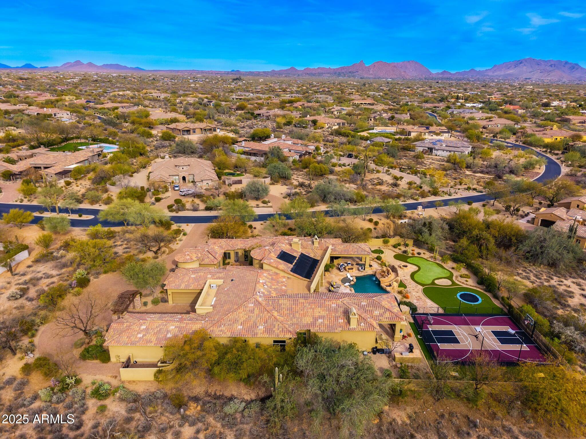 SAGUARO ESTATES - Residential