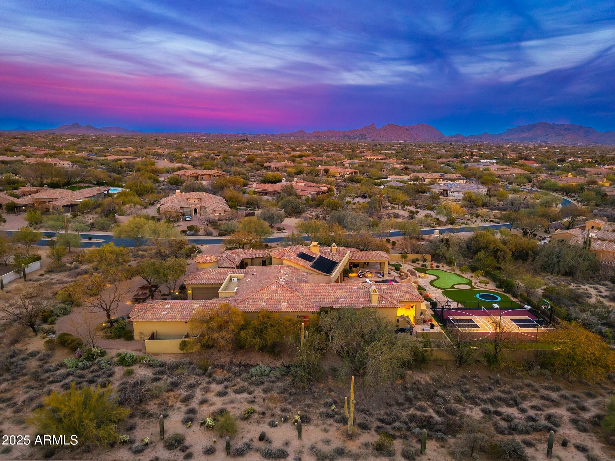 SAGUARO ESTATES - Residential