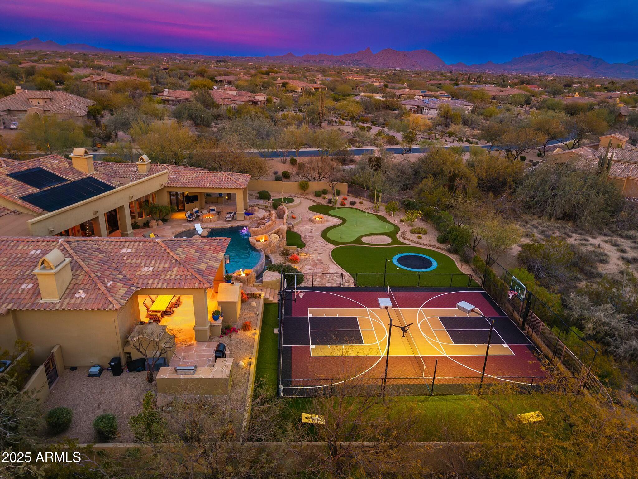 SAGUARO ESTATES - Residential