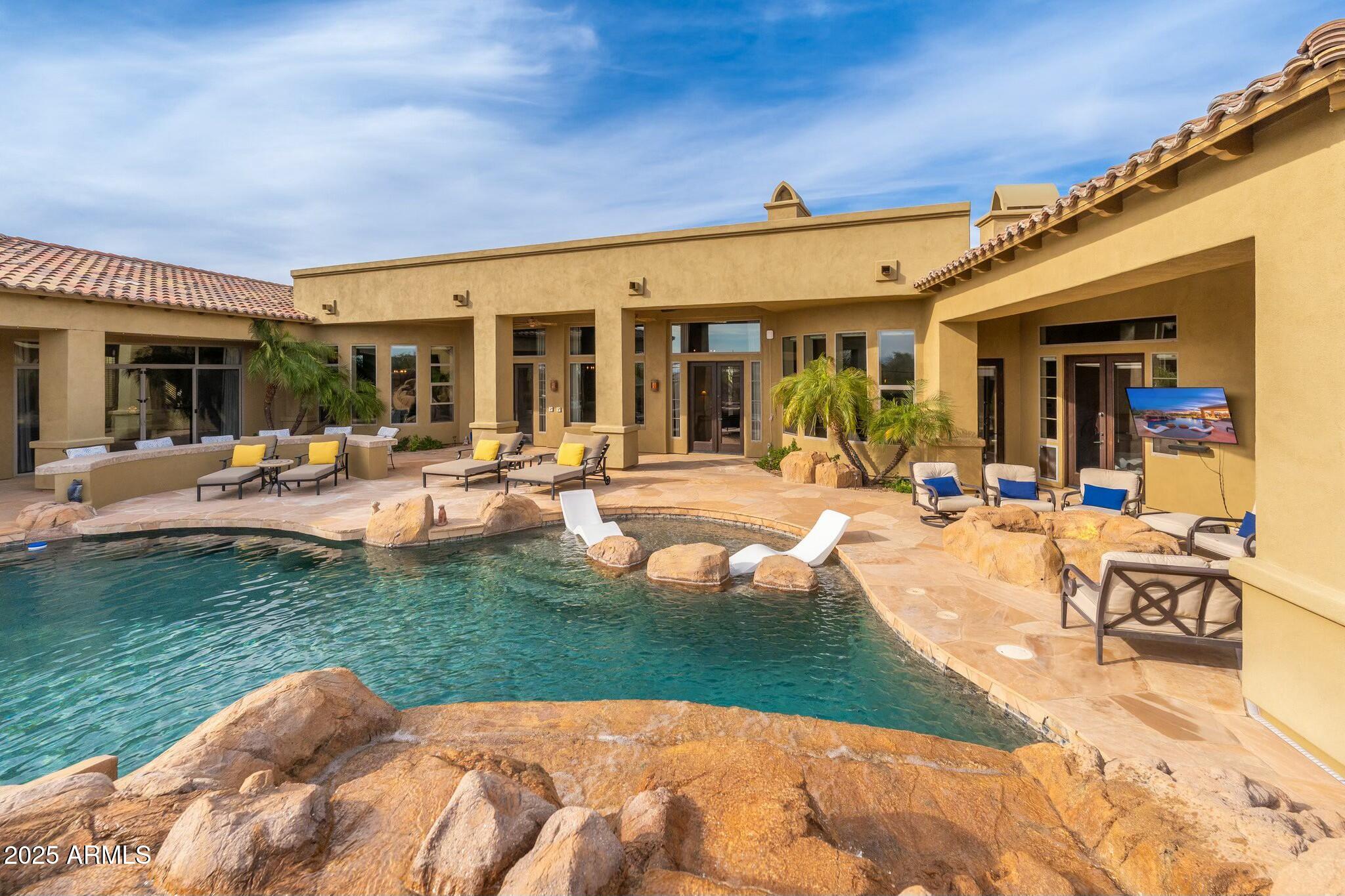 SAGUARO ESTATES - Residential