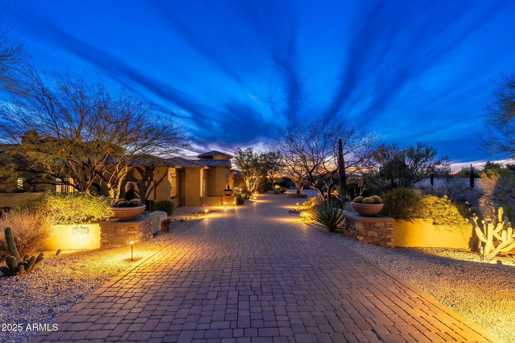 SAGUARO ESTATES - Residential