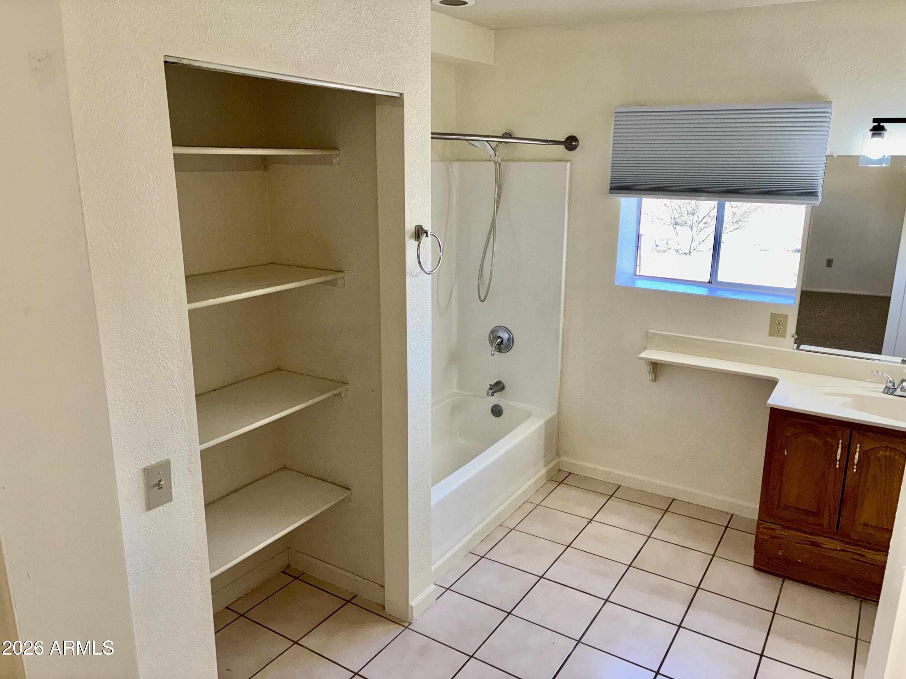SAN JOSE ESTATES - Residential