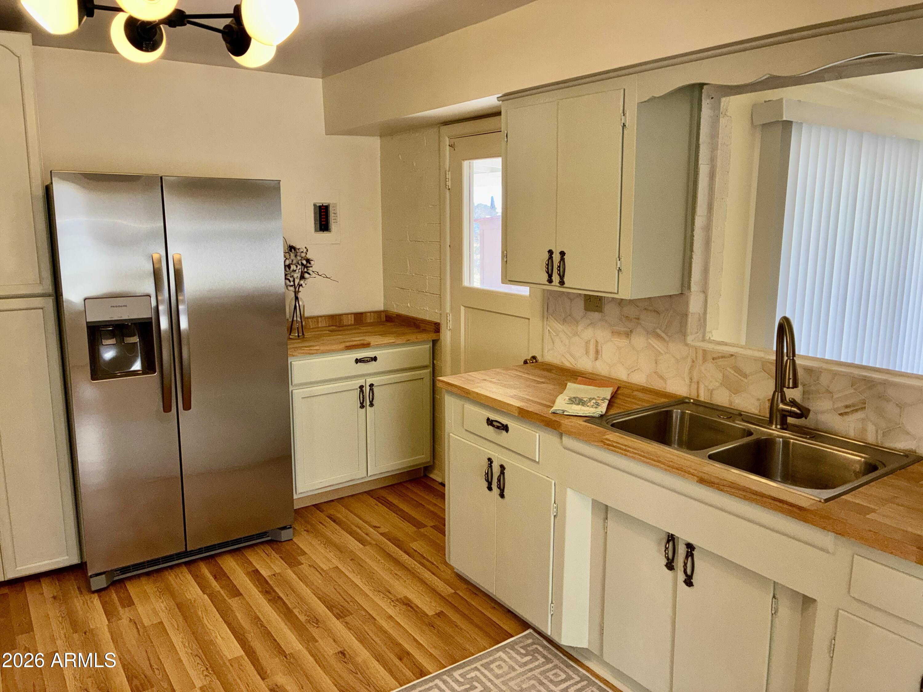 SAN JOSE ESTATES - Residential