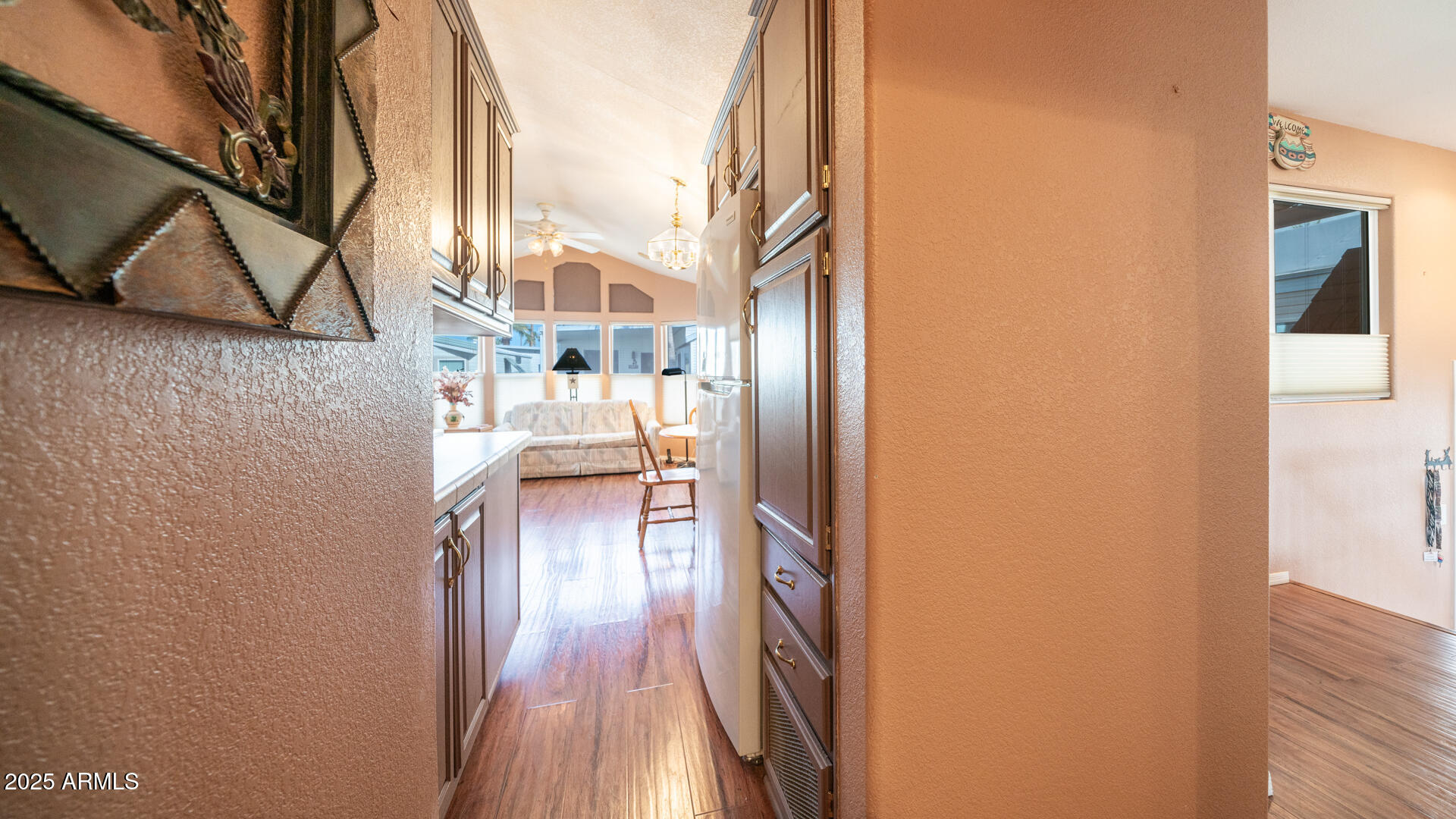 GOLDEN VISTA - Residential