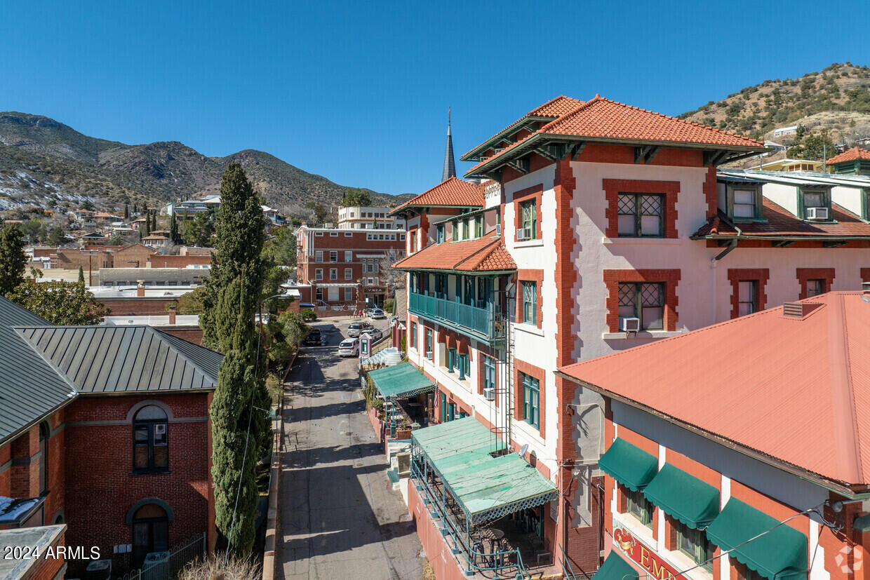 BISBEE - Commercial Sale