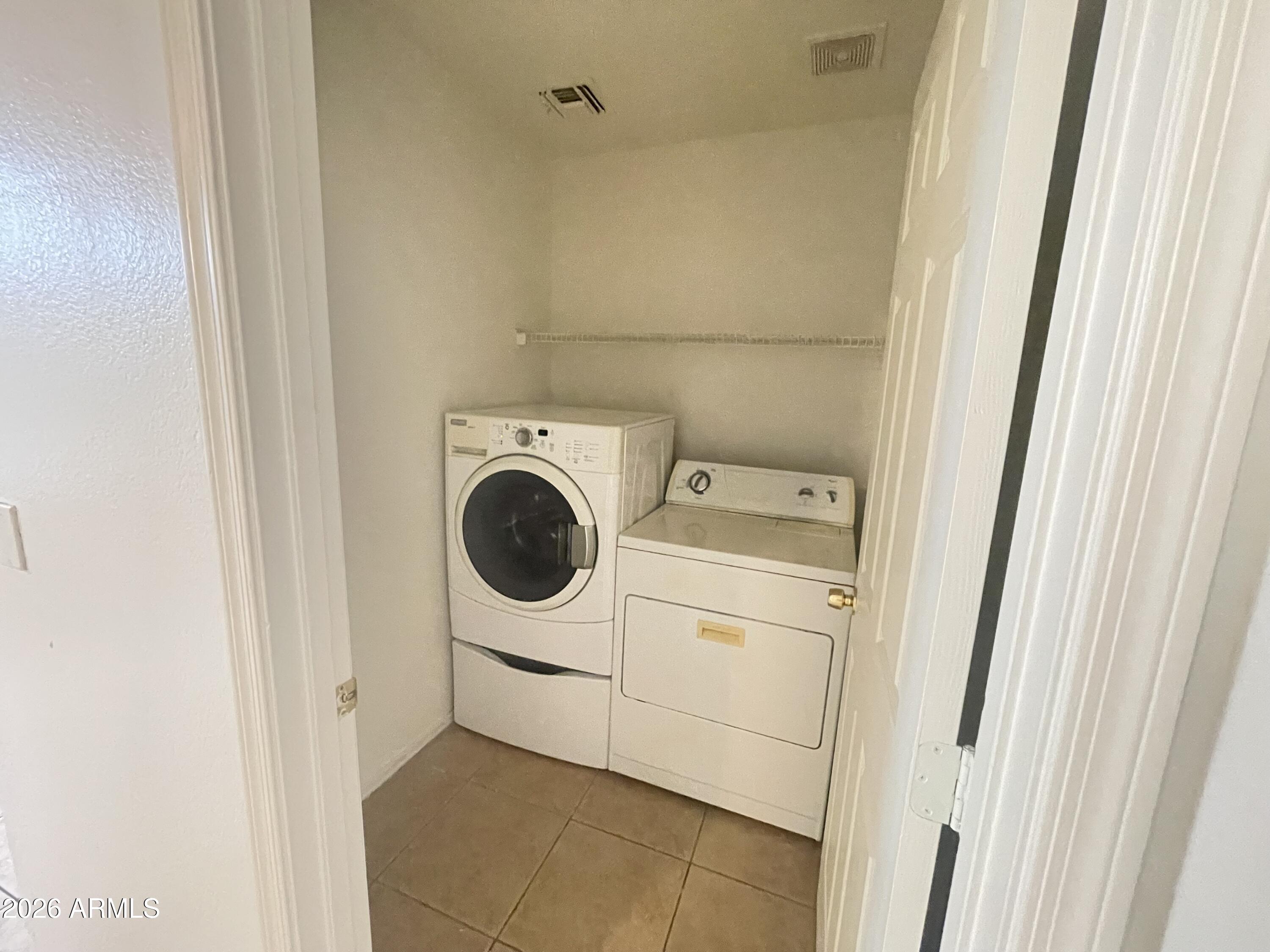 CYPRESS ON SUNLAND - Residential Lease