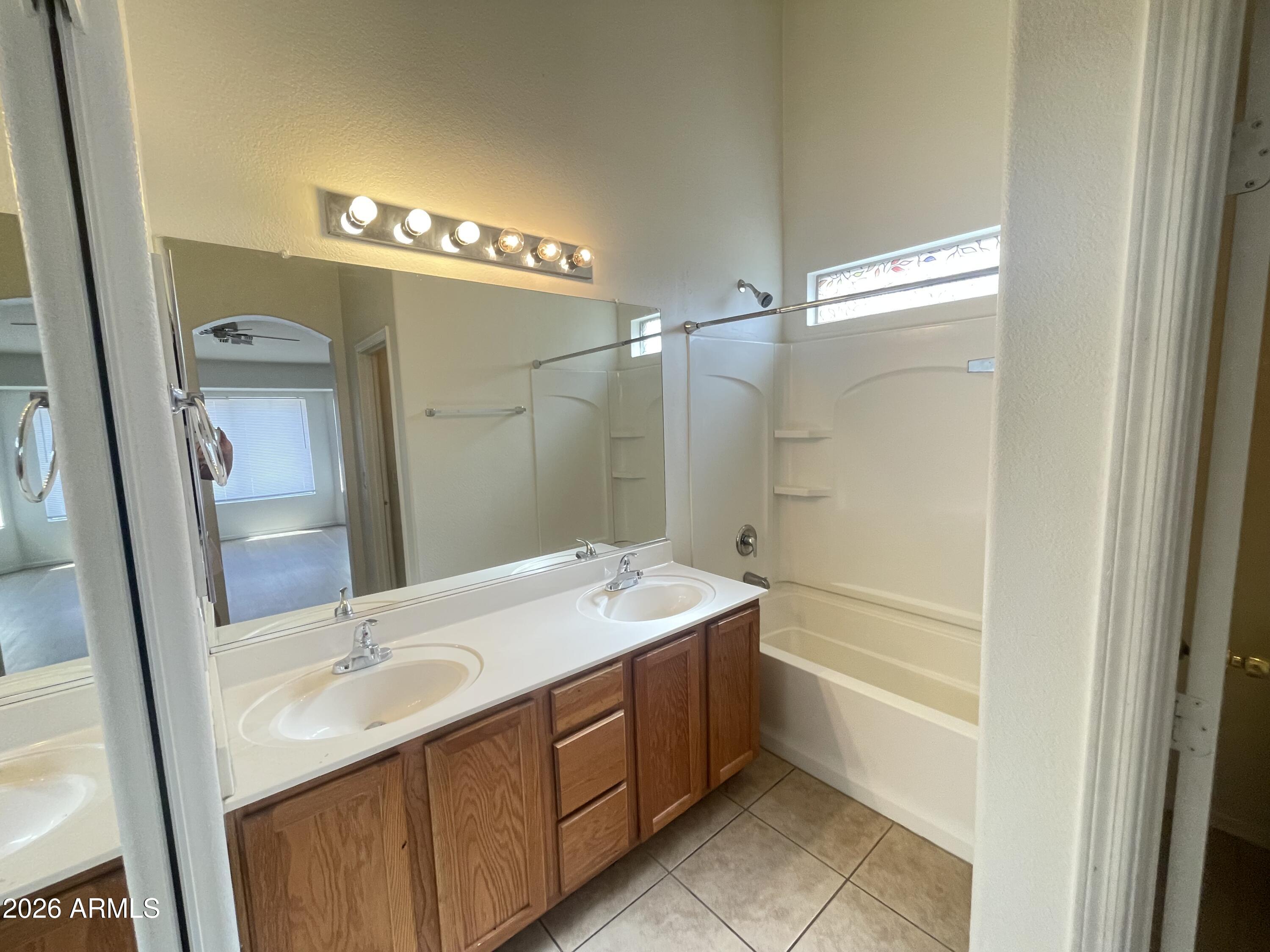 CYPRESS ON SUNLAND - Residential Lease