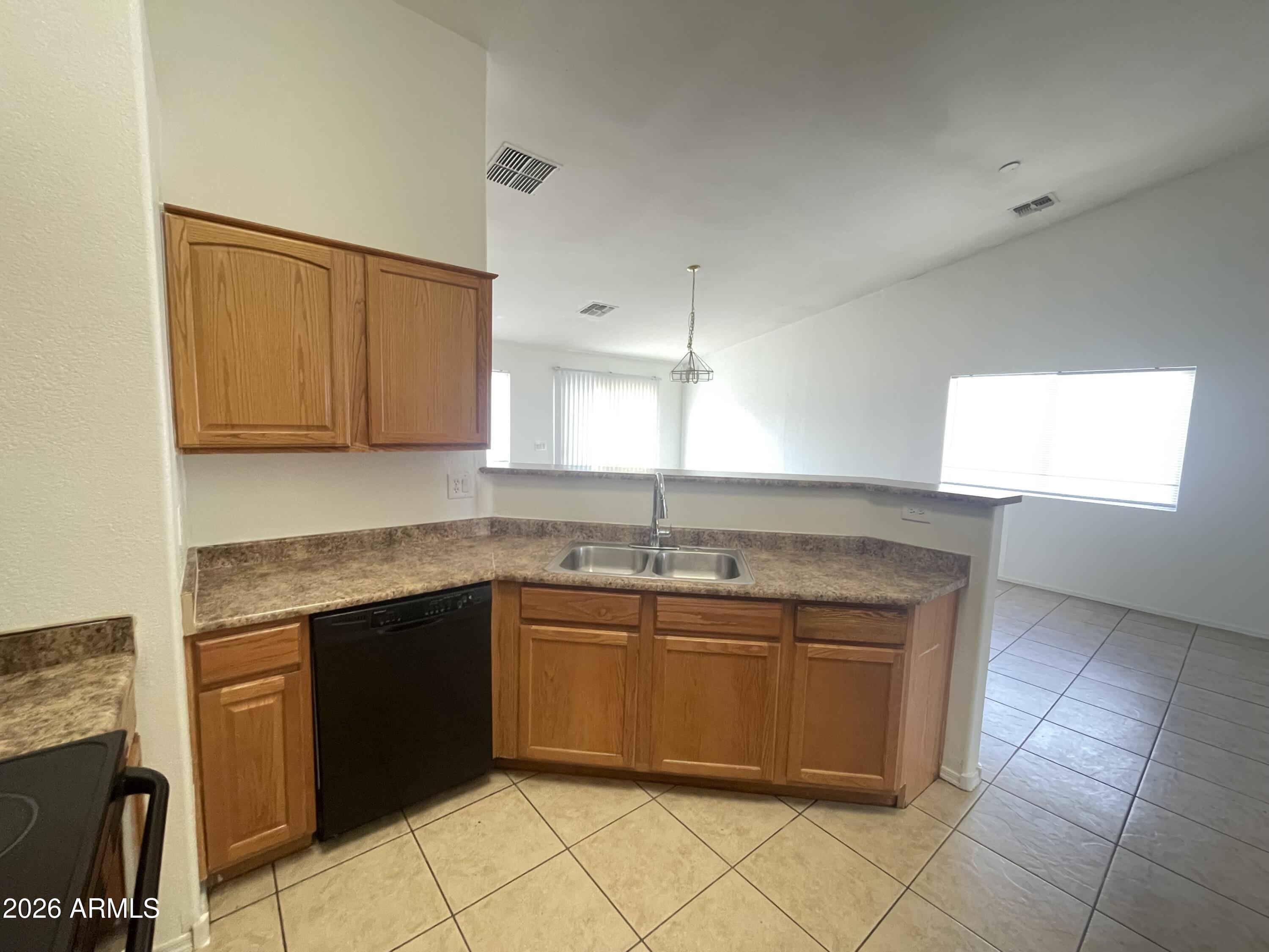 CYPRESS ON SUNLAND - Residential Lease