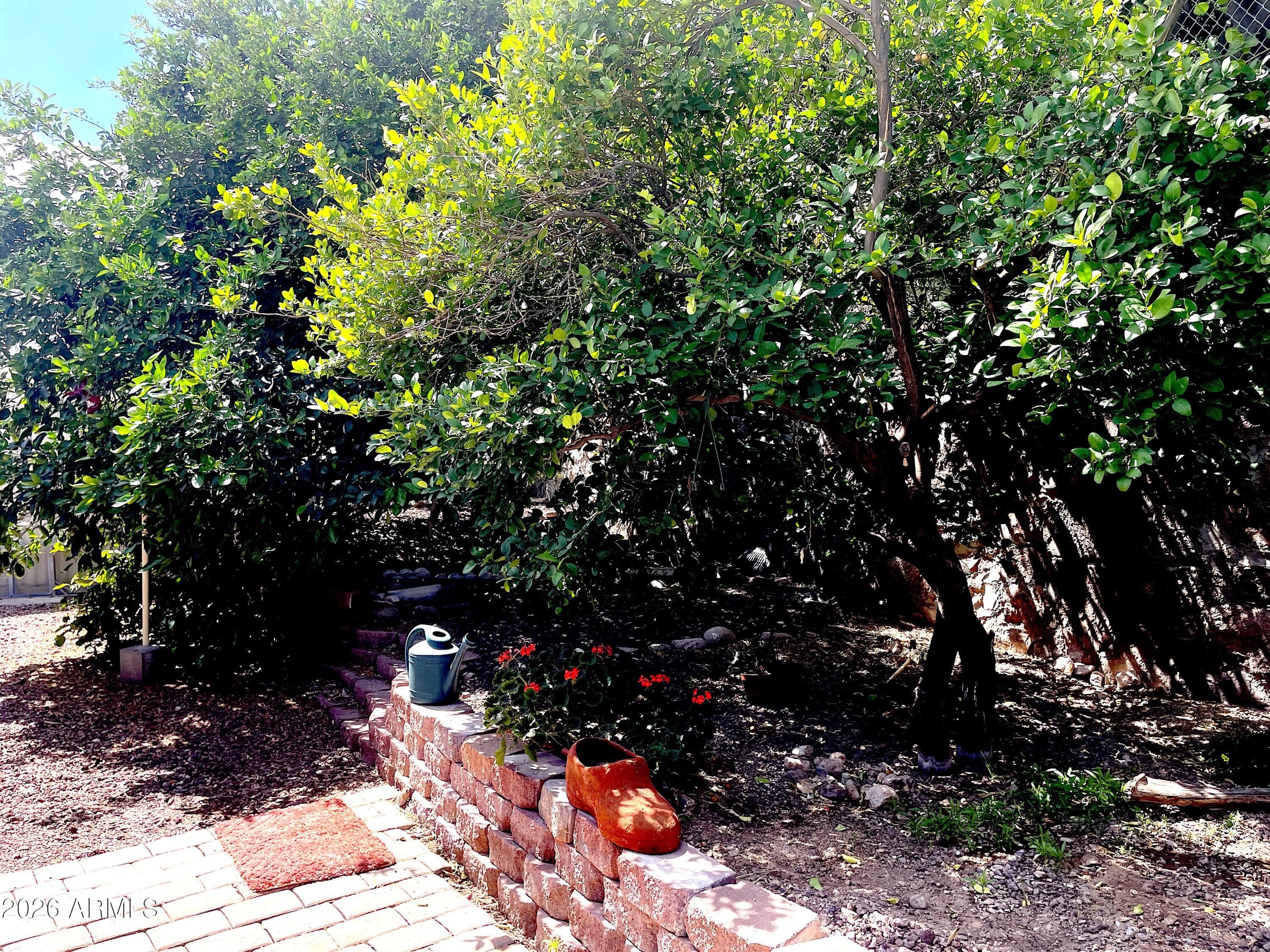 QUEEN VALLEY ESTATES UNIT THREE - Residential