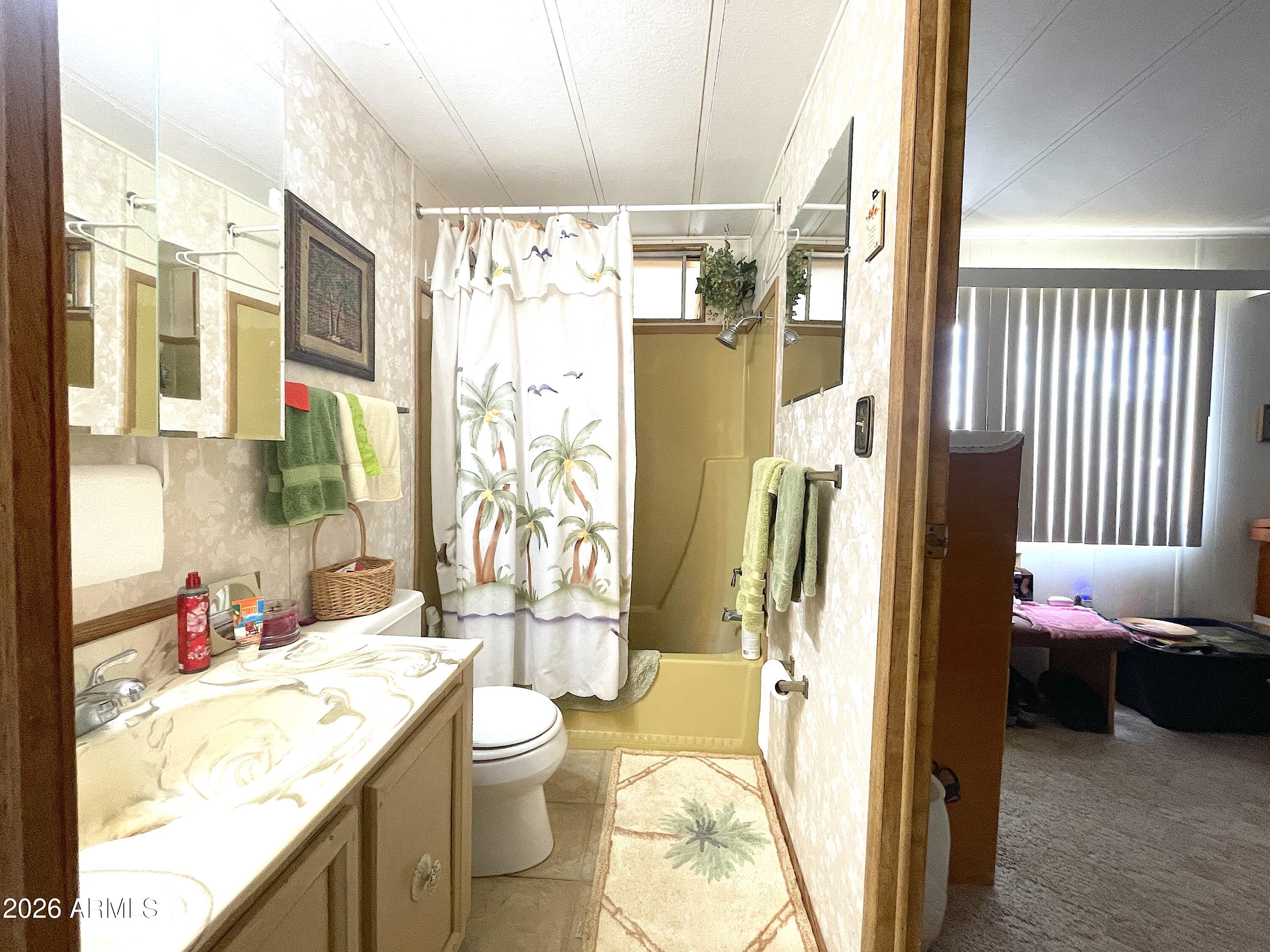 QUEEN VALLEY ESTATES UNIT THREE - Residential