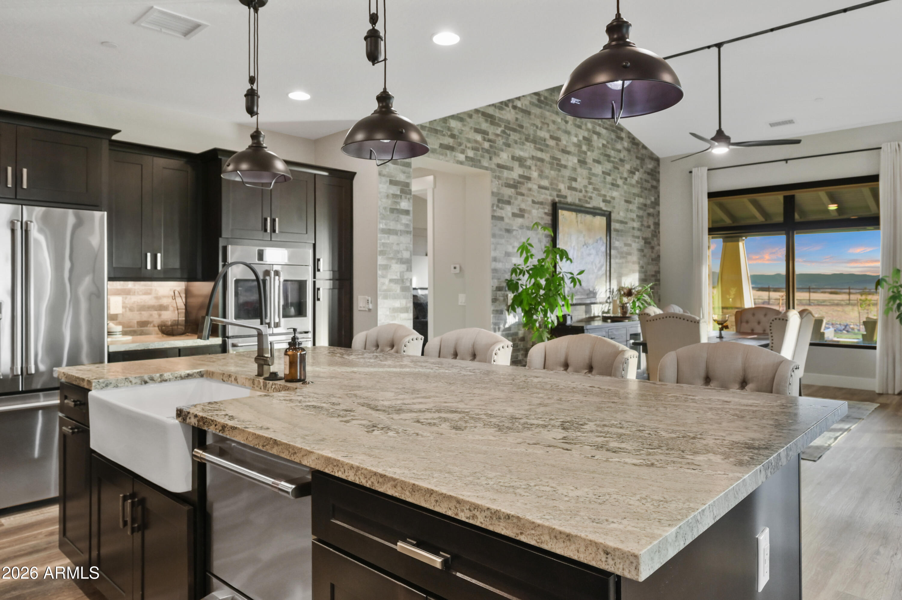 VENTURA RANCH - Residential