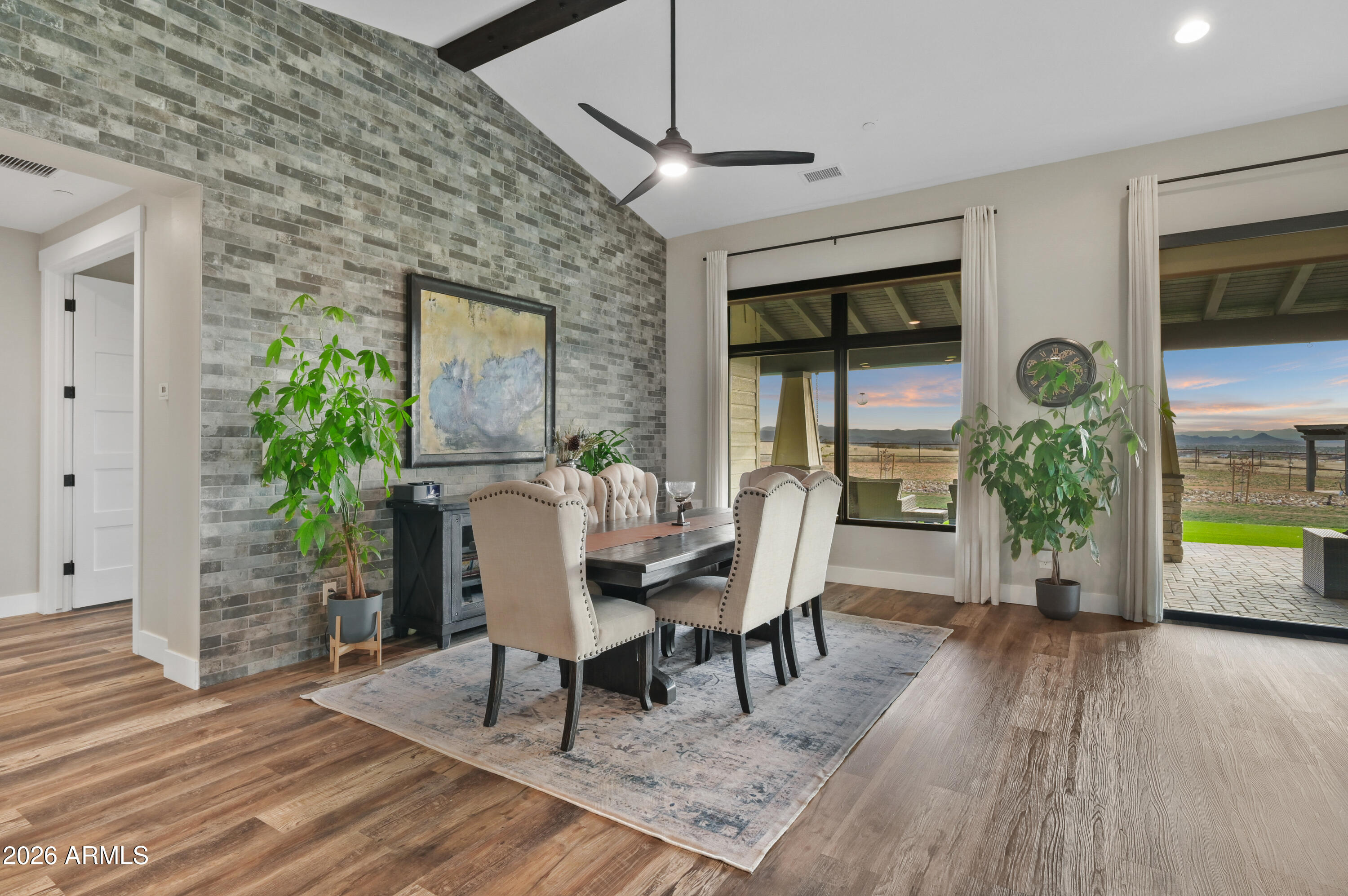 VENTURA RANCH - Residential