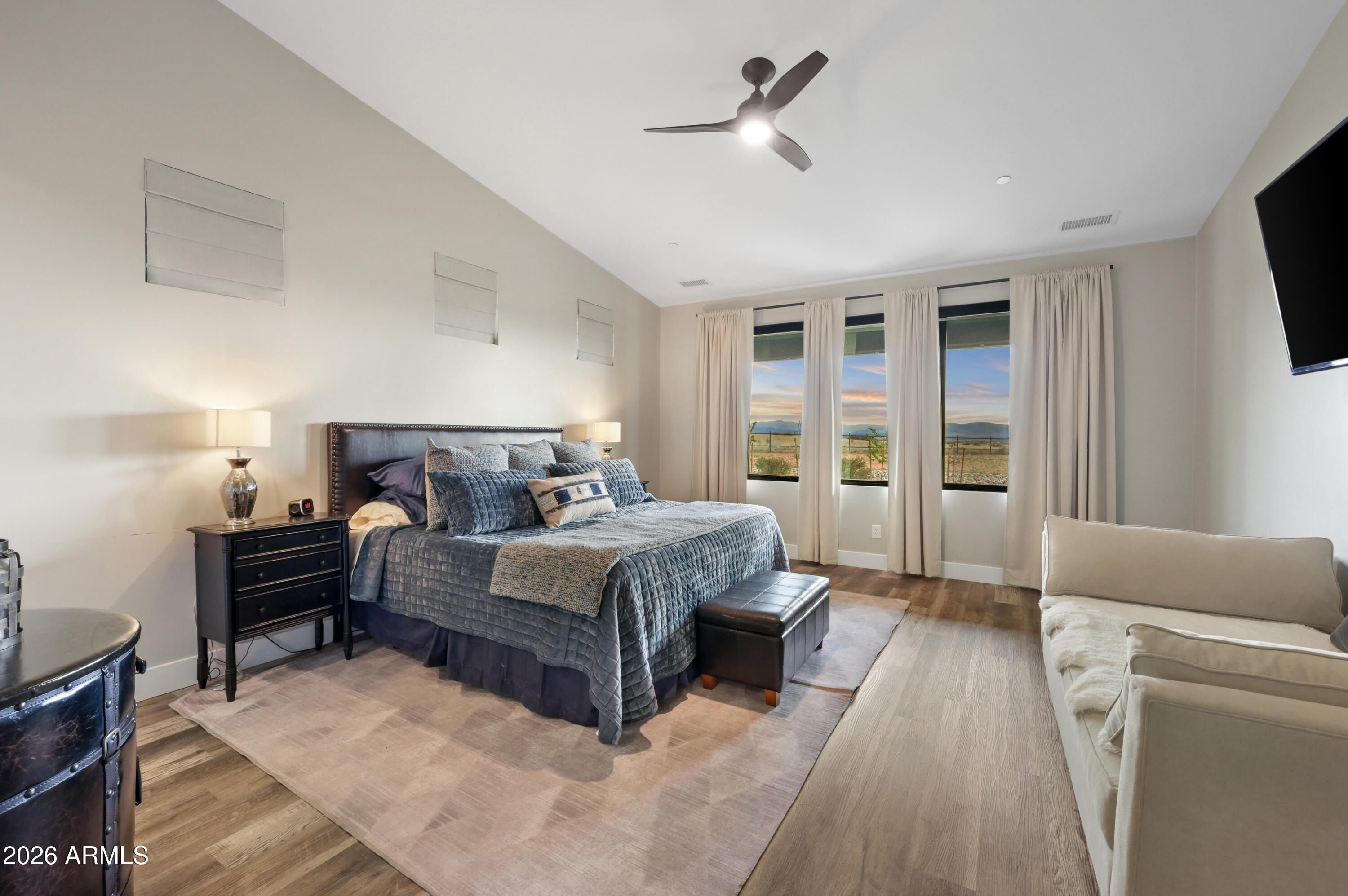 VENTURA RANCH - Residential
