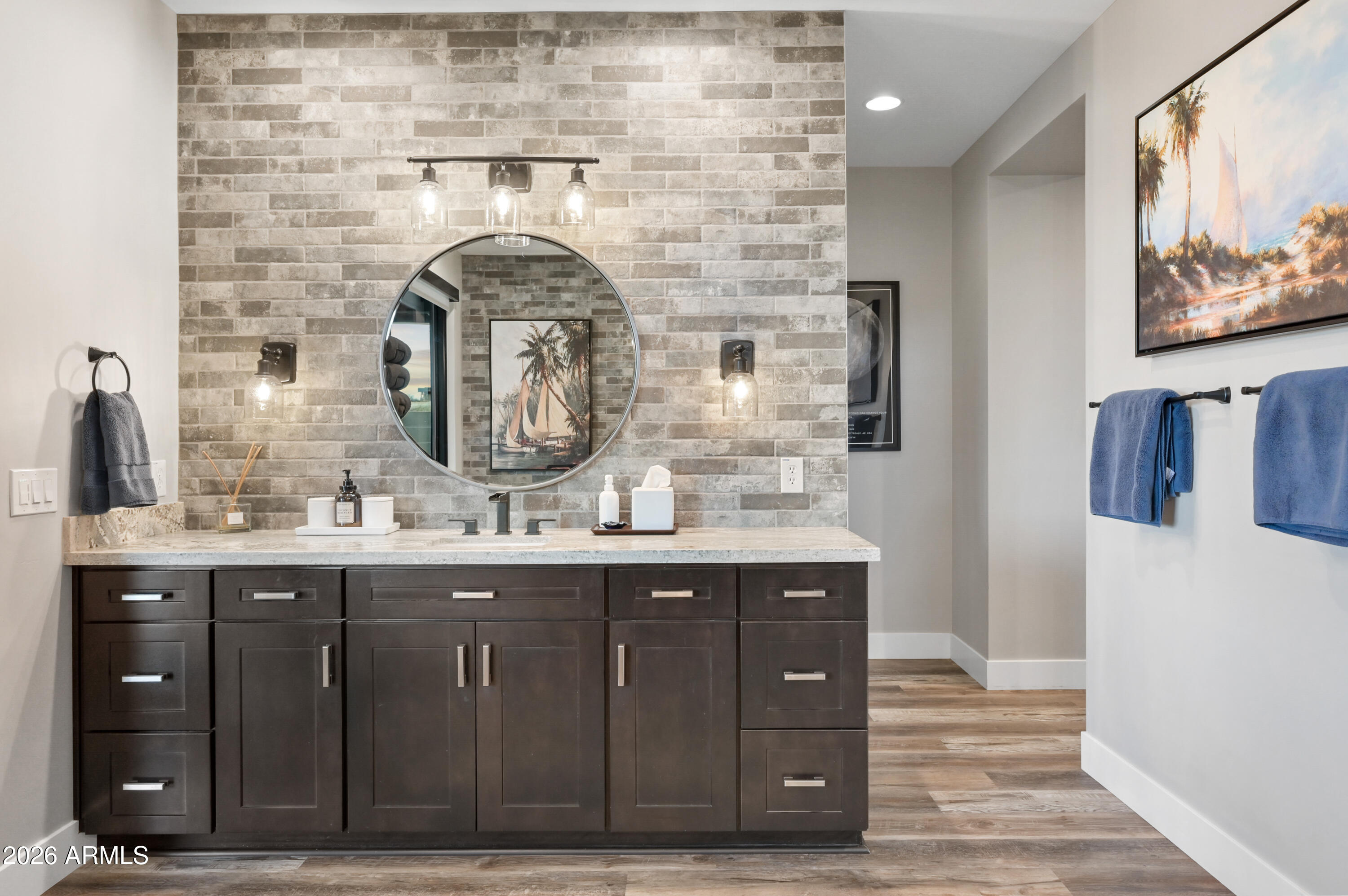 VENTURA RANCH - Residential