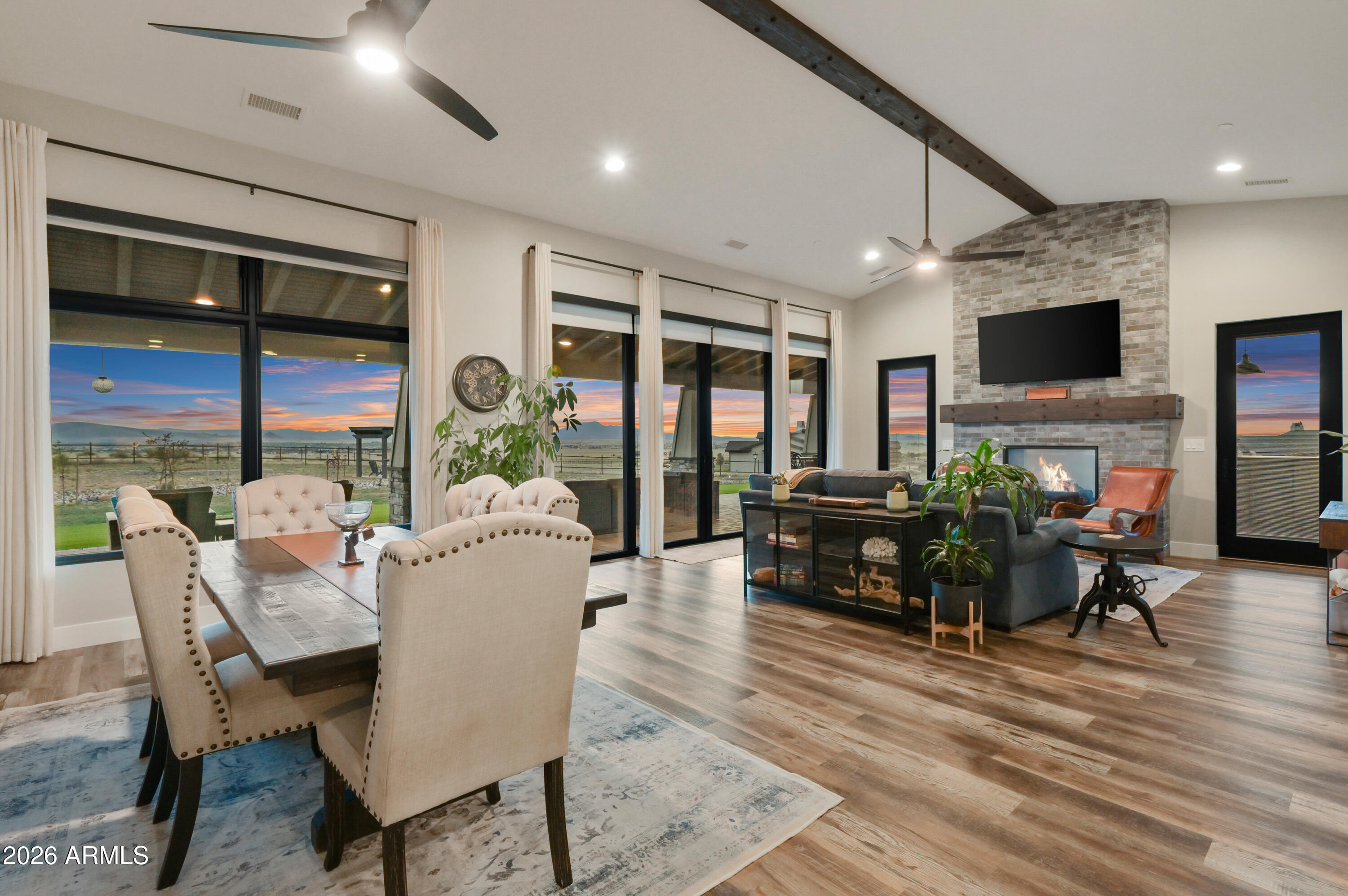 VENTURA RANCH - Residential