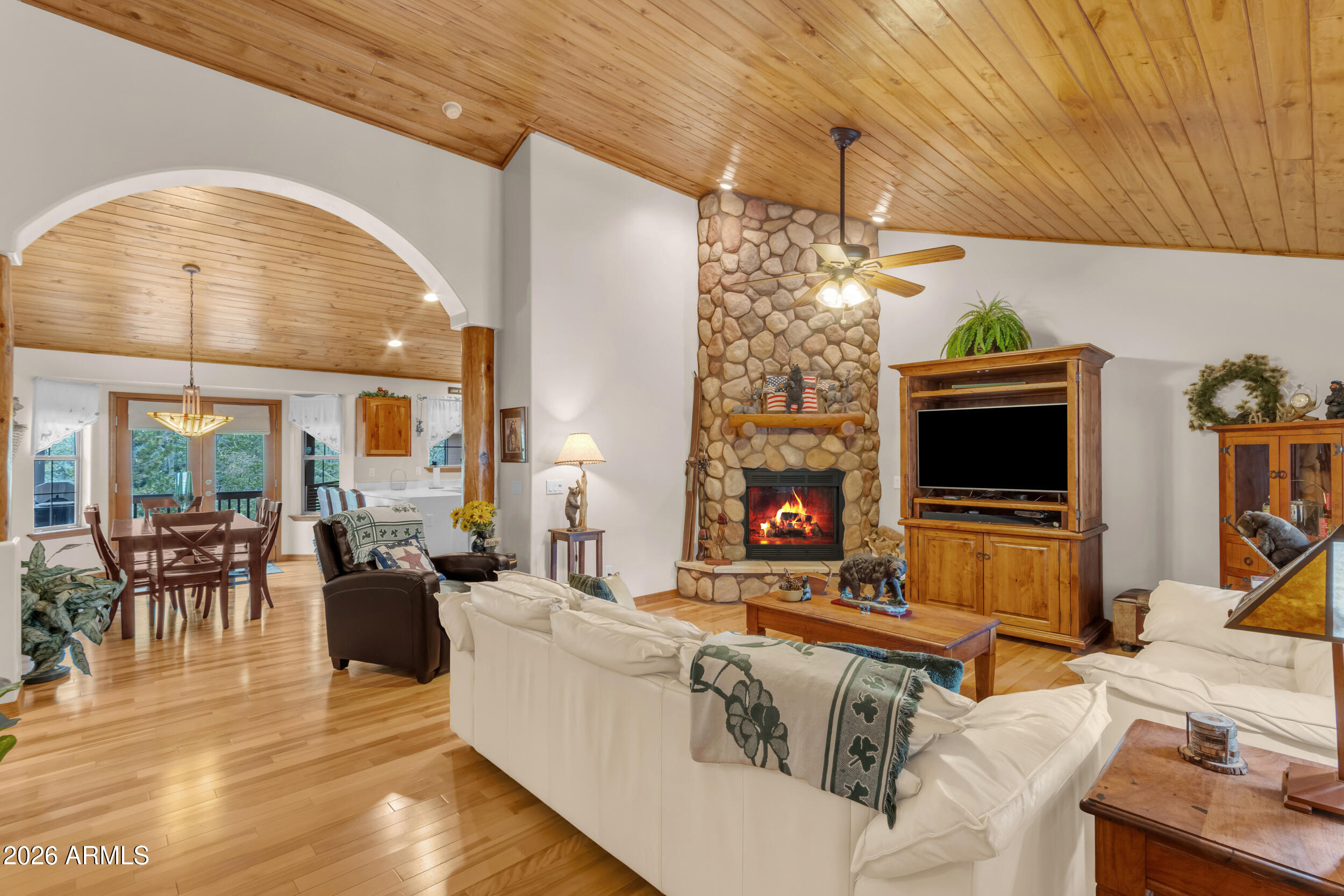 STRAWBERRY HOLLOW PHASE 1 - Residential