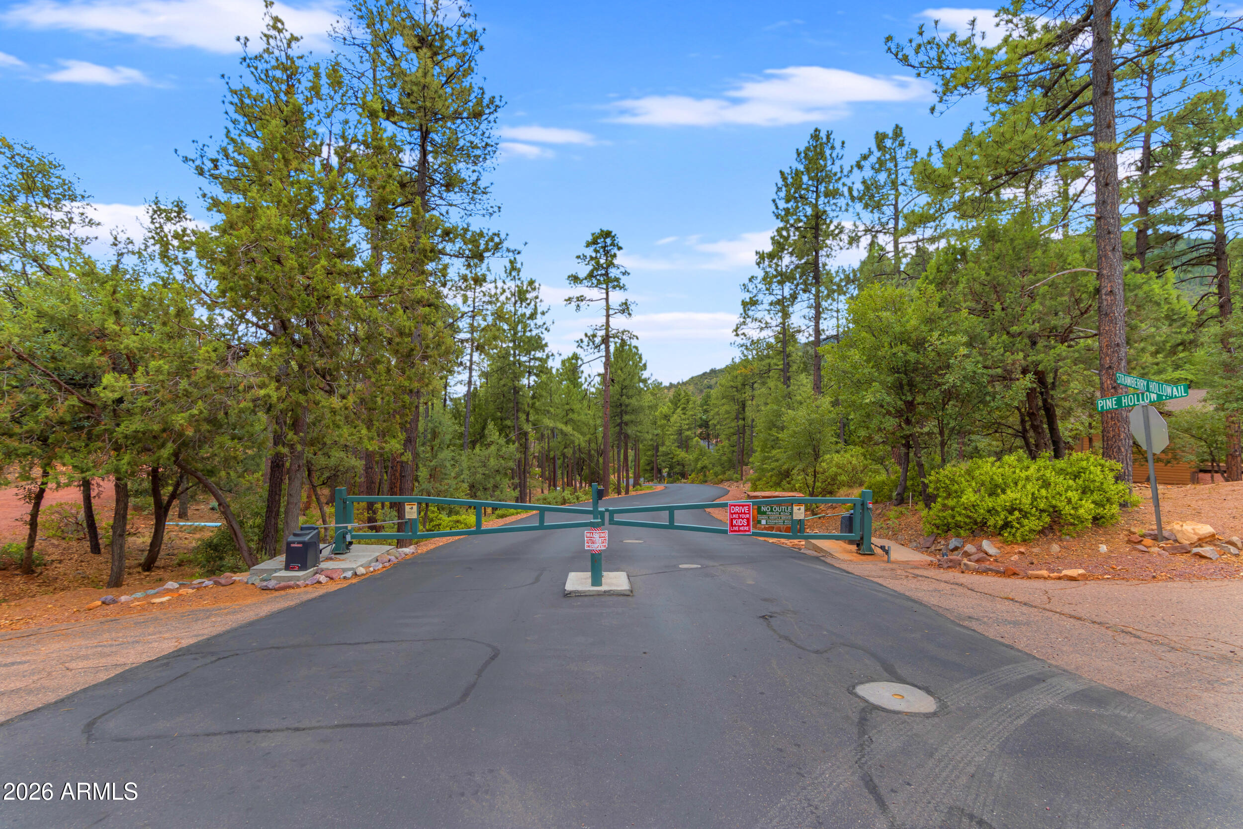 STRAWBERRY HOLLOW PHASE 1 - Residential
