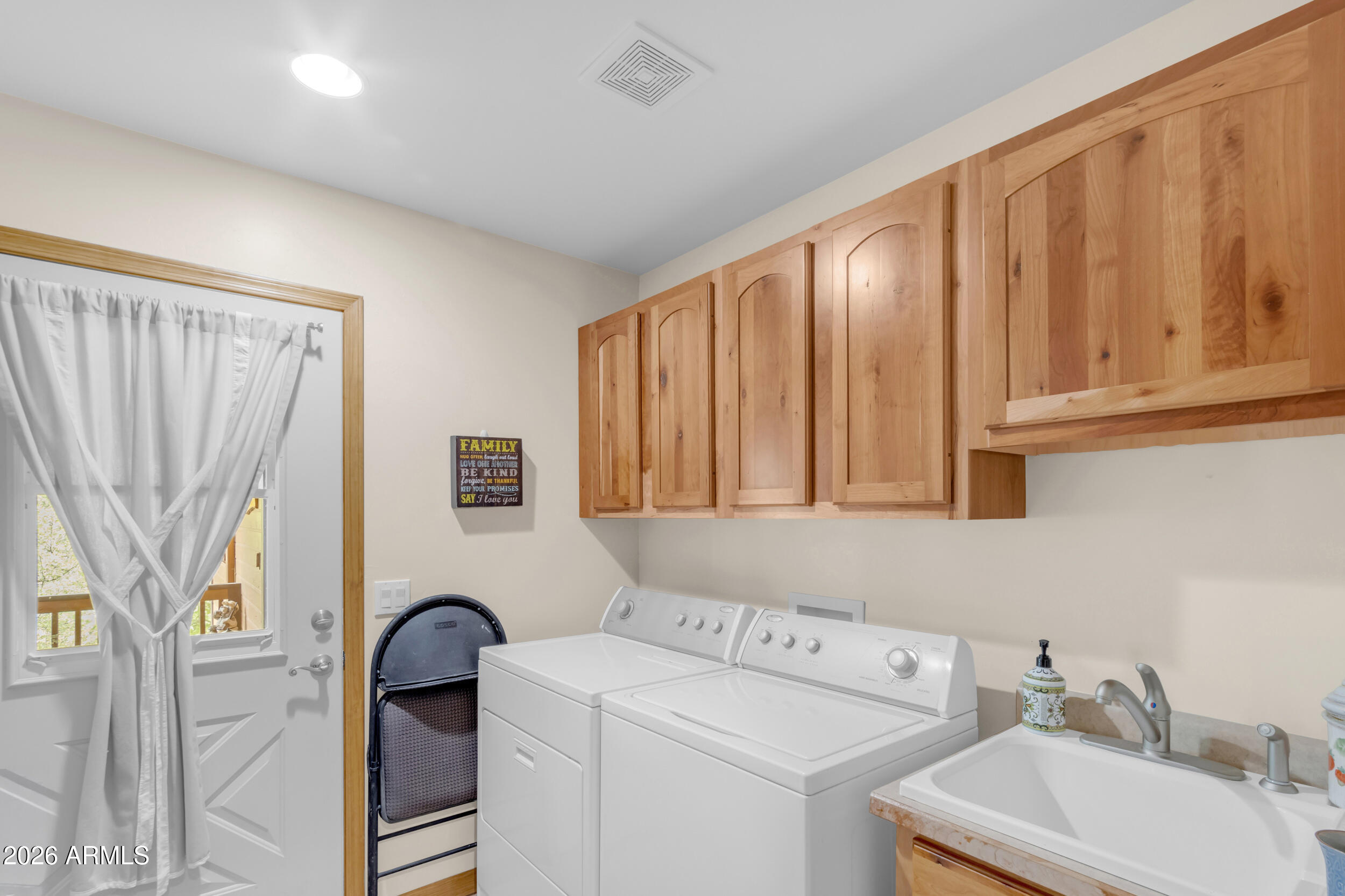 STRAWBERRY HOLLOW PHASE 1 - Residential