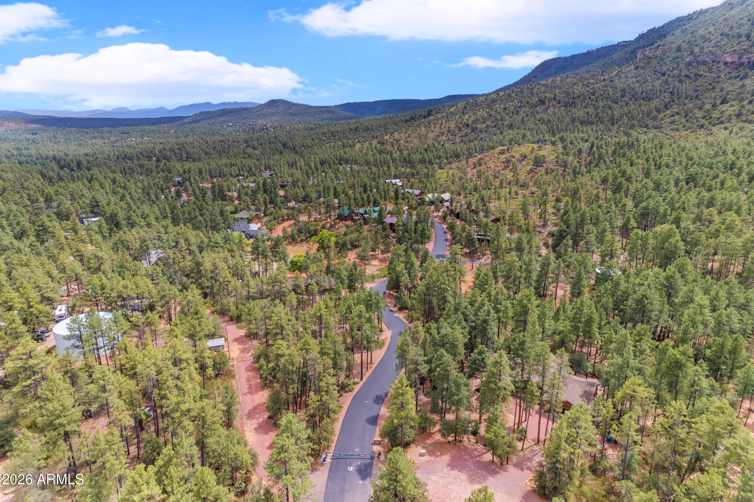 STRAWBERRY HOLLOW PHASE 1 - Residential
