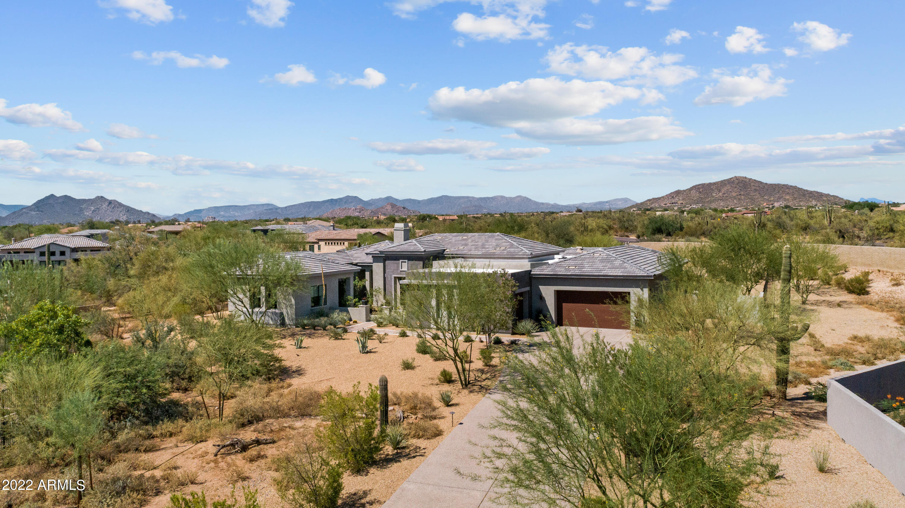 TURQUESA EQUESTRIAN ESTATES - Residential