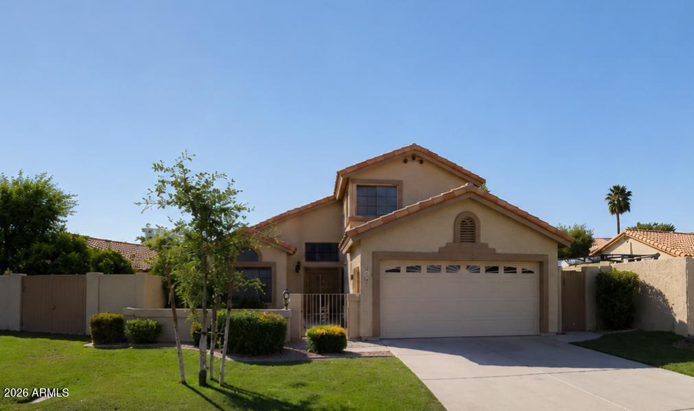 GARDEN LAKES GARDEN LAKE MANOR - Residential