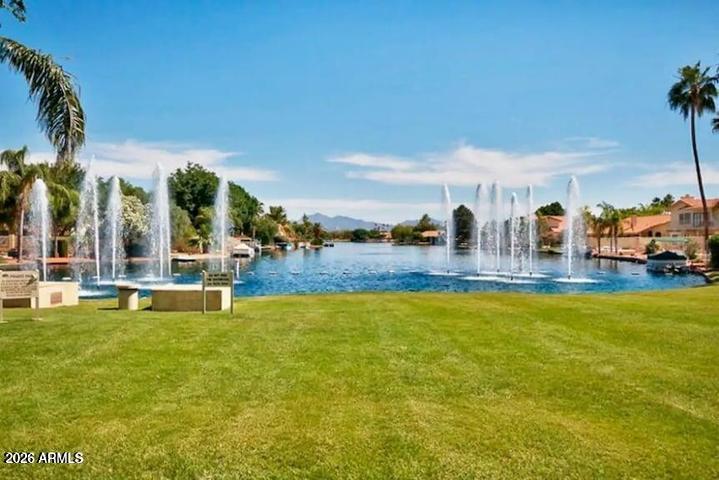 GARDEN LAKES GARDEN LAKE MANOR - Residential