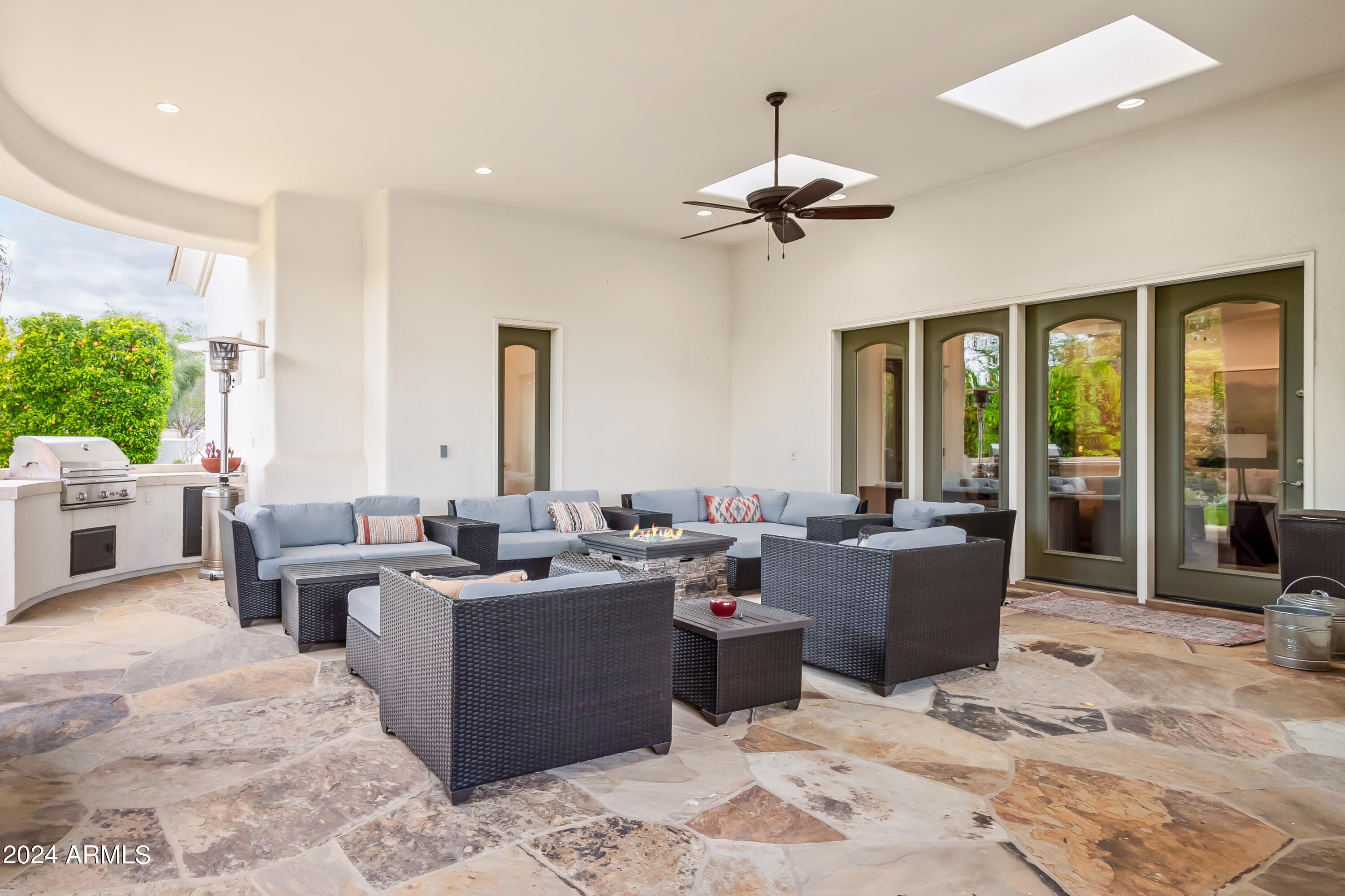VIEWS AT CHENEY - Residential