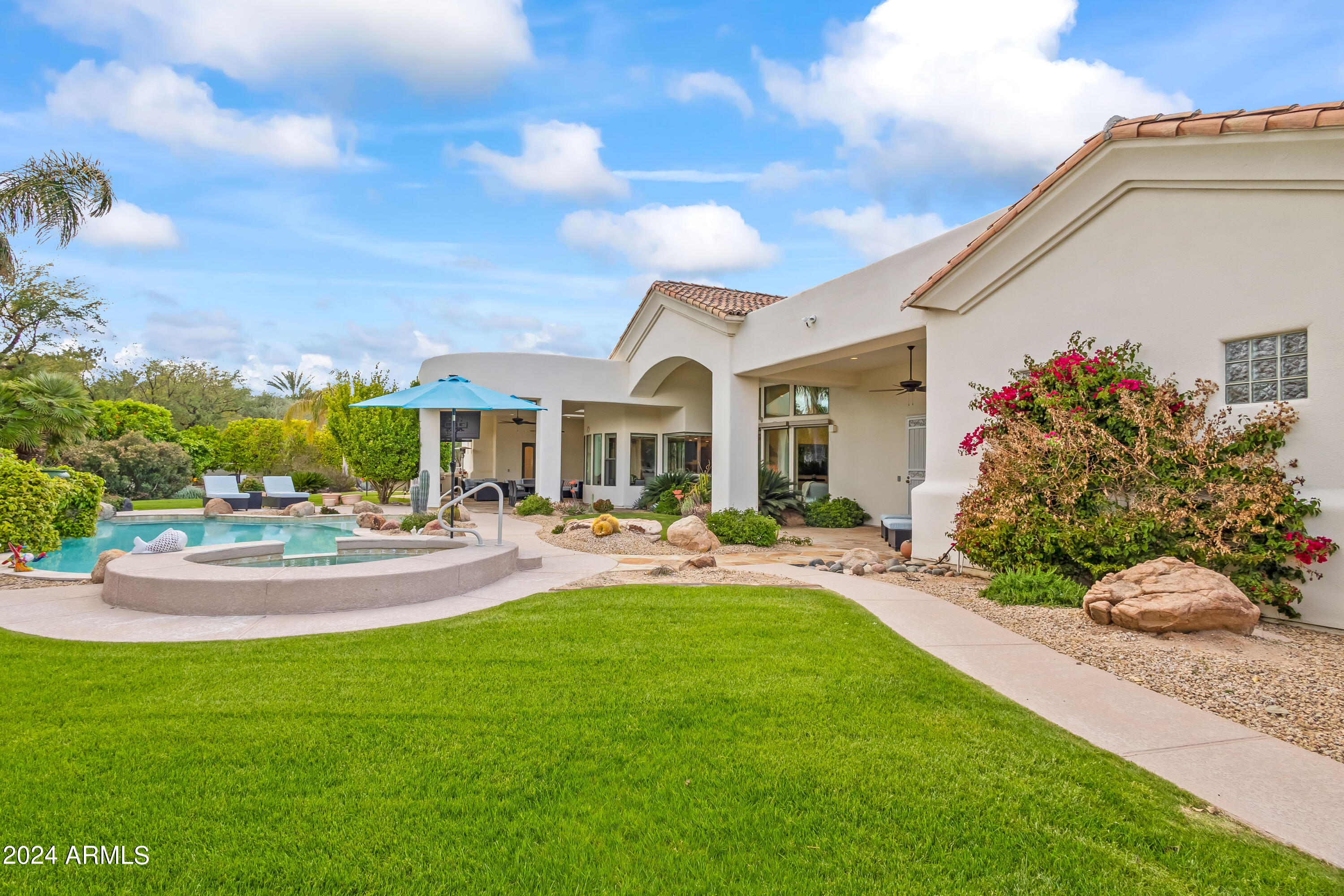 VIEWS AT CHENEY - Residential