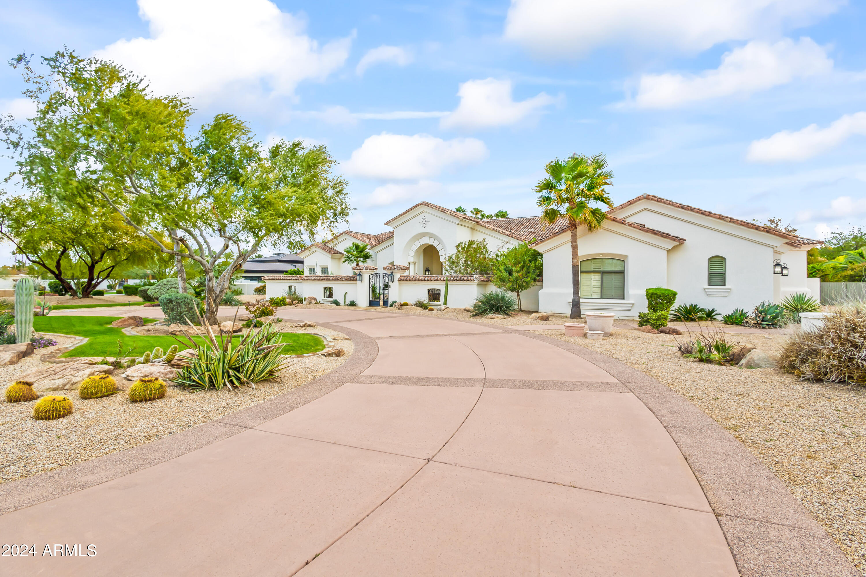 VIEWS AT CHENEY - Residential