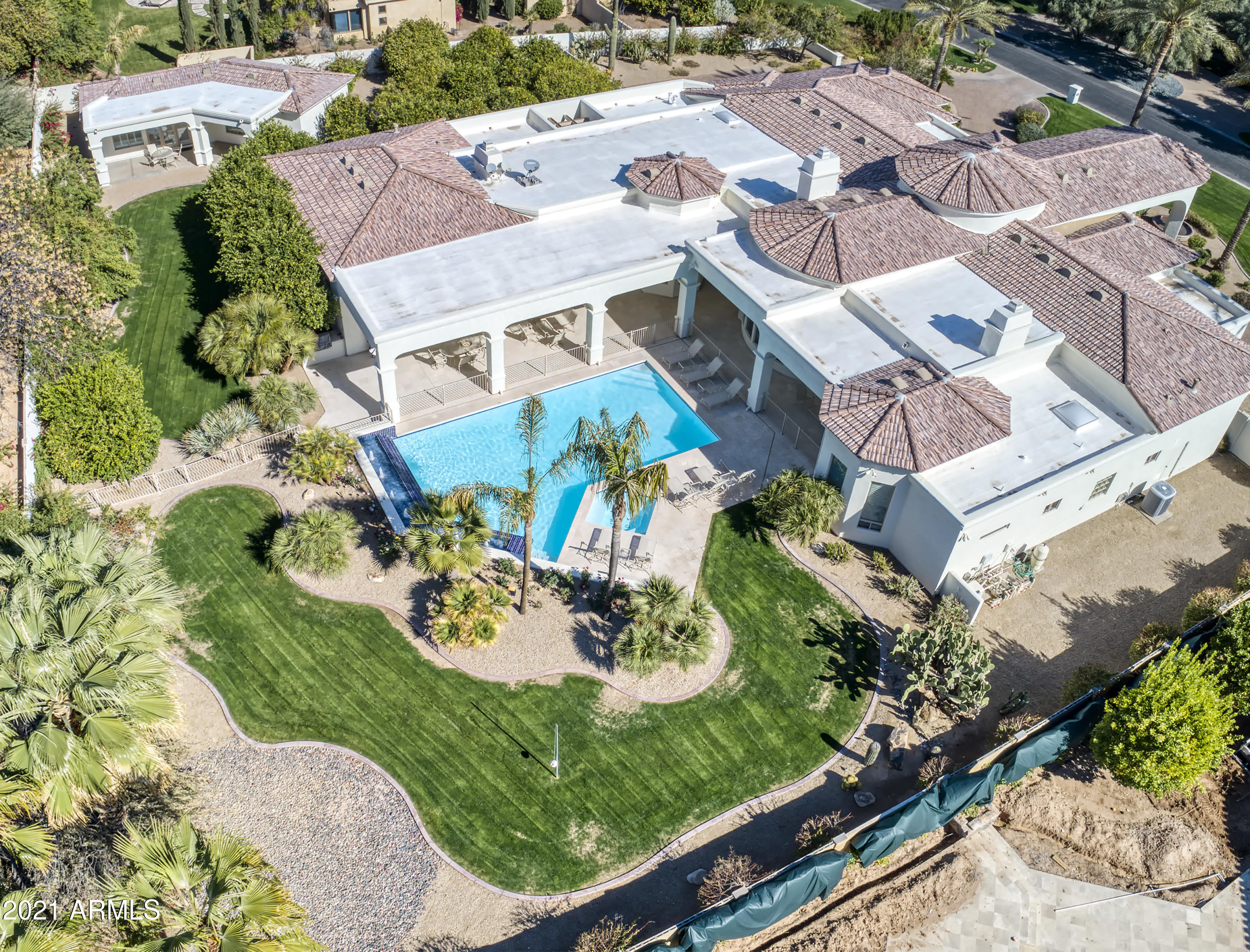 Hidden Paradise - Residential