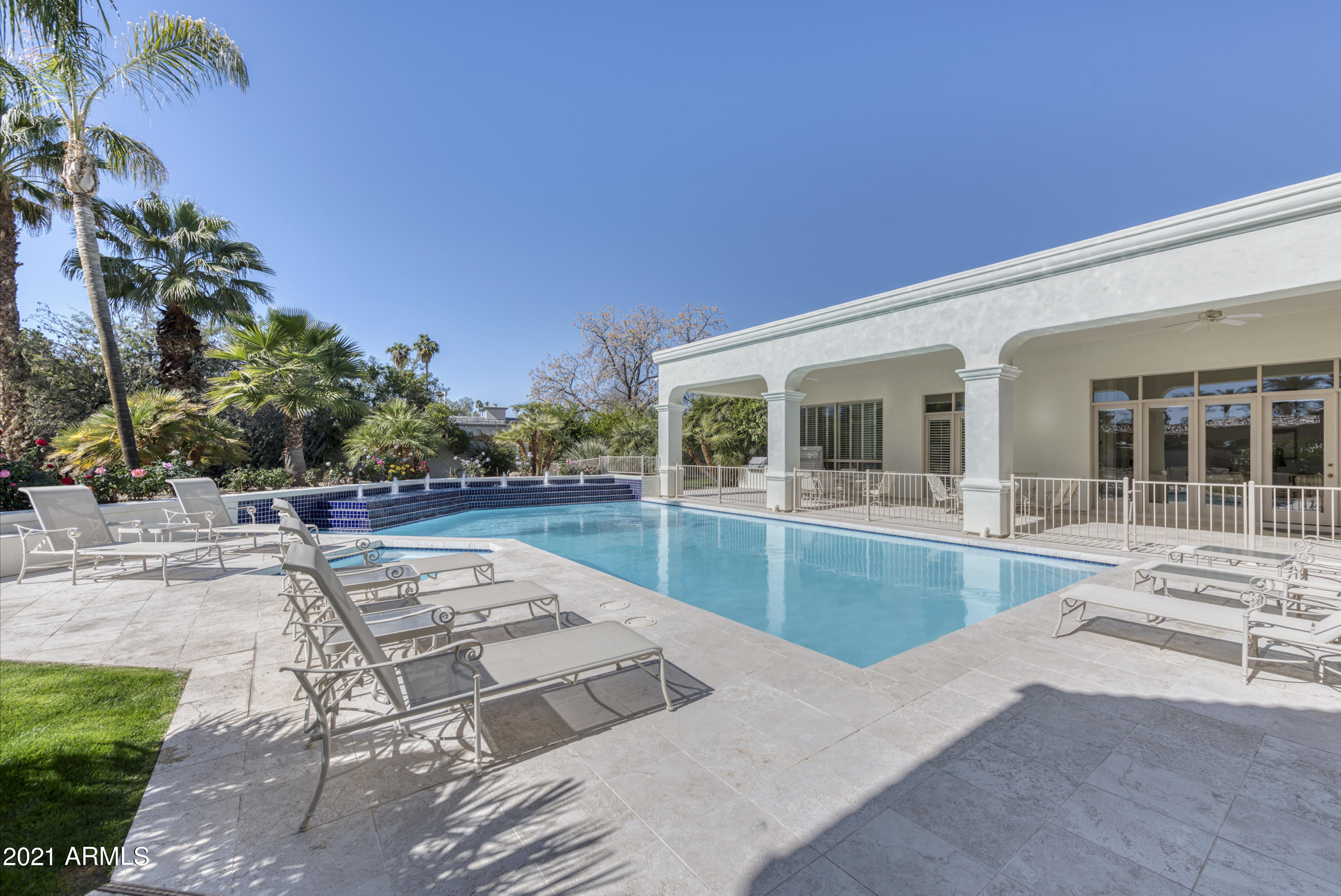 Hidden Paradise - Residential