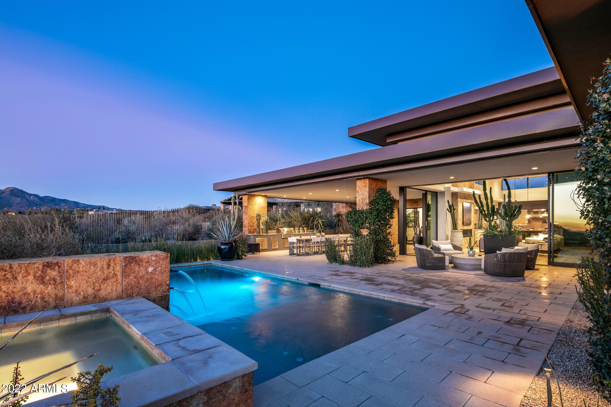 Mirabel Club - Residential