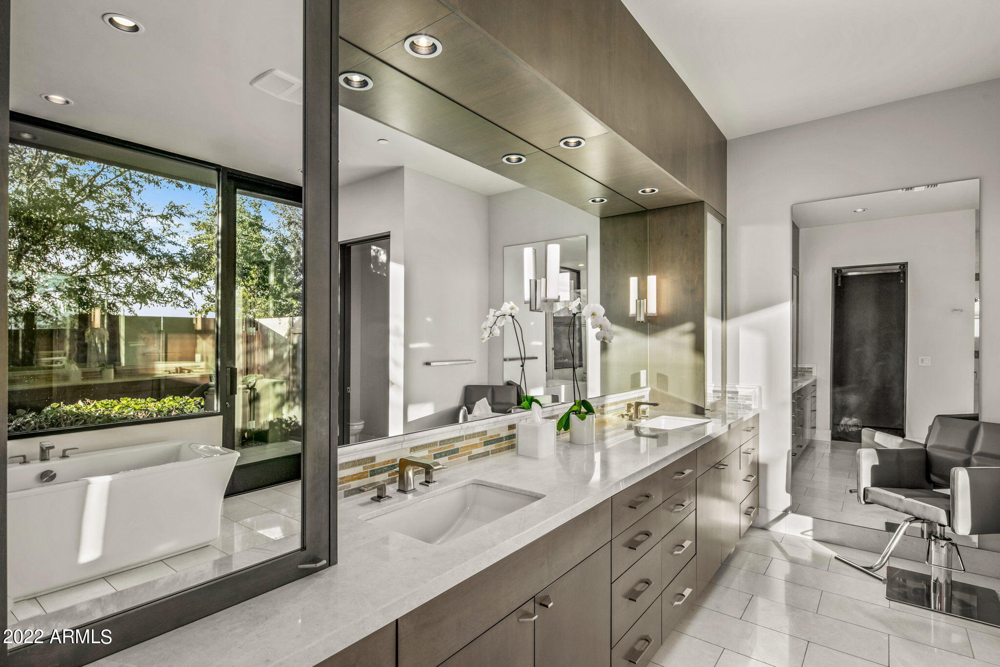 Mirabel Club - Residential