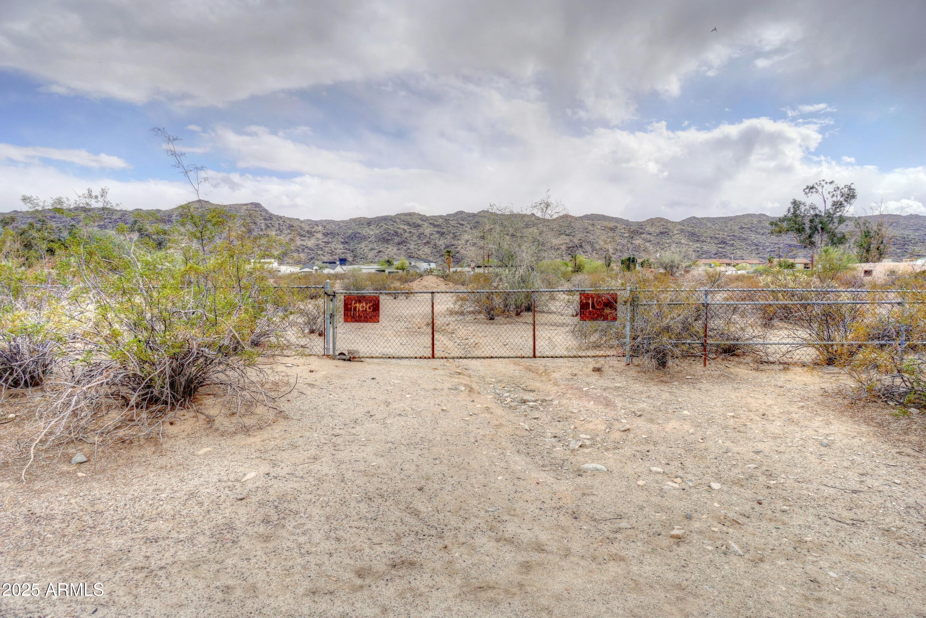 SOUTH MOUNTAIN ACRES 5-12, 22-29 - Land