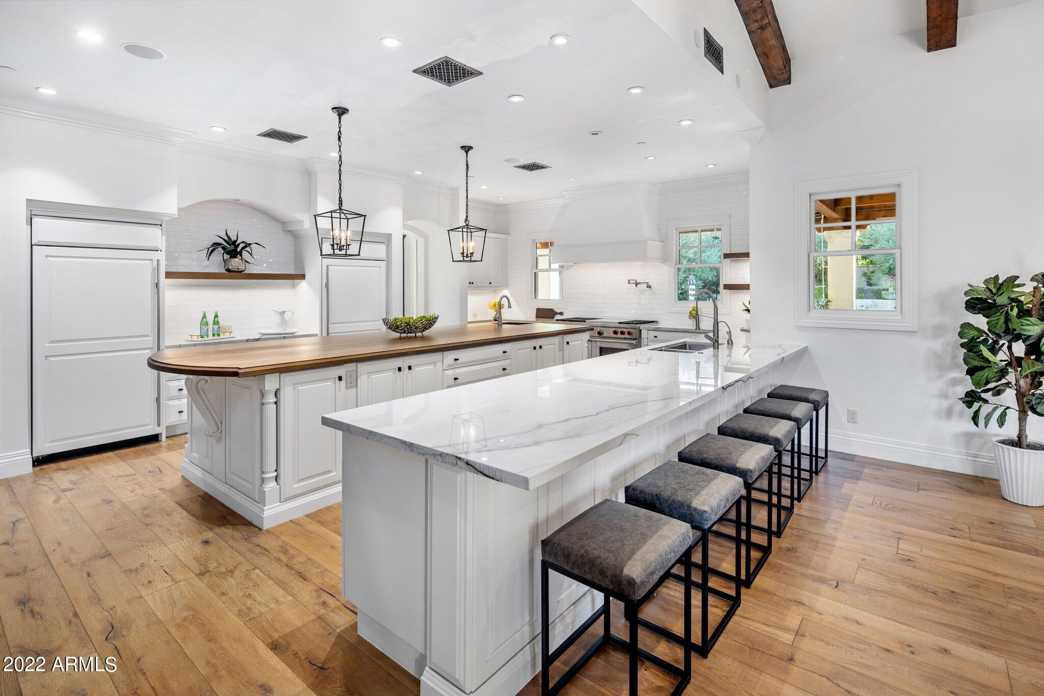 PARADISE VALLEY ENCLAVE - Residential