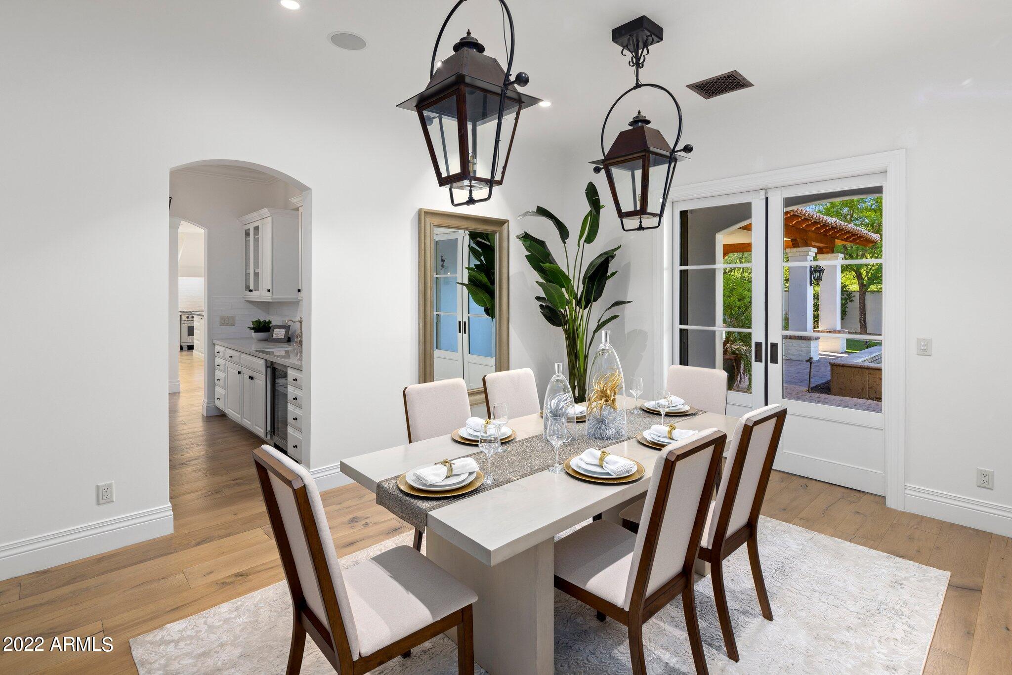 PARADISE VALLEY ENCLAVE - Residential