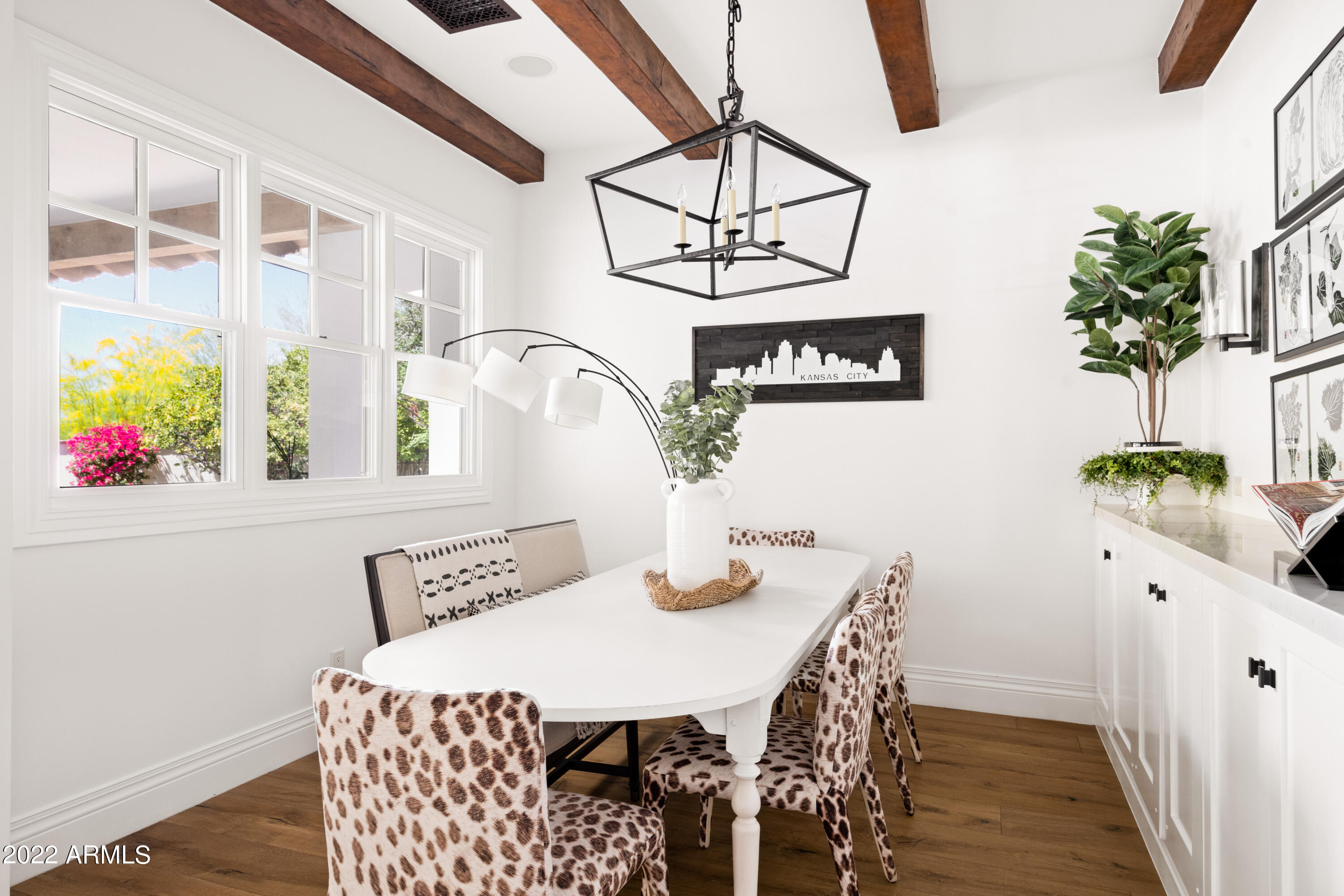 PARADISE VALLEY ENCLAVE - Residential