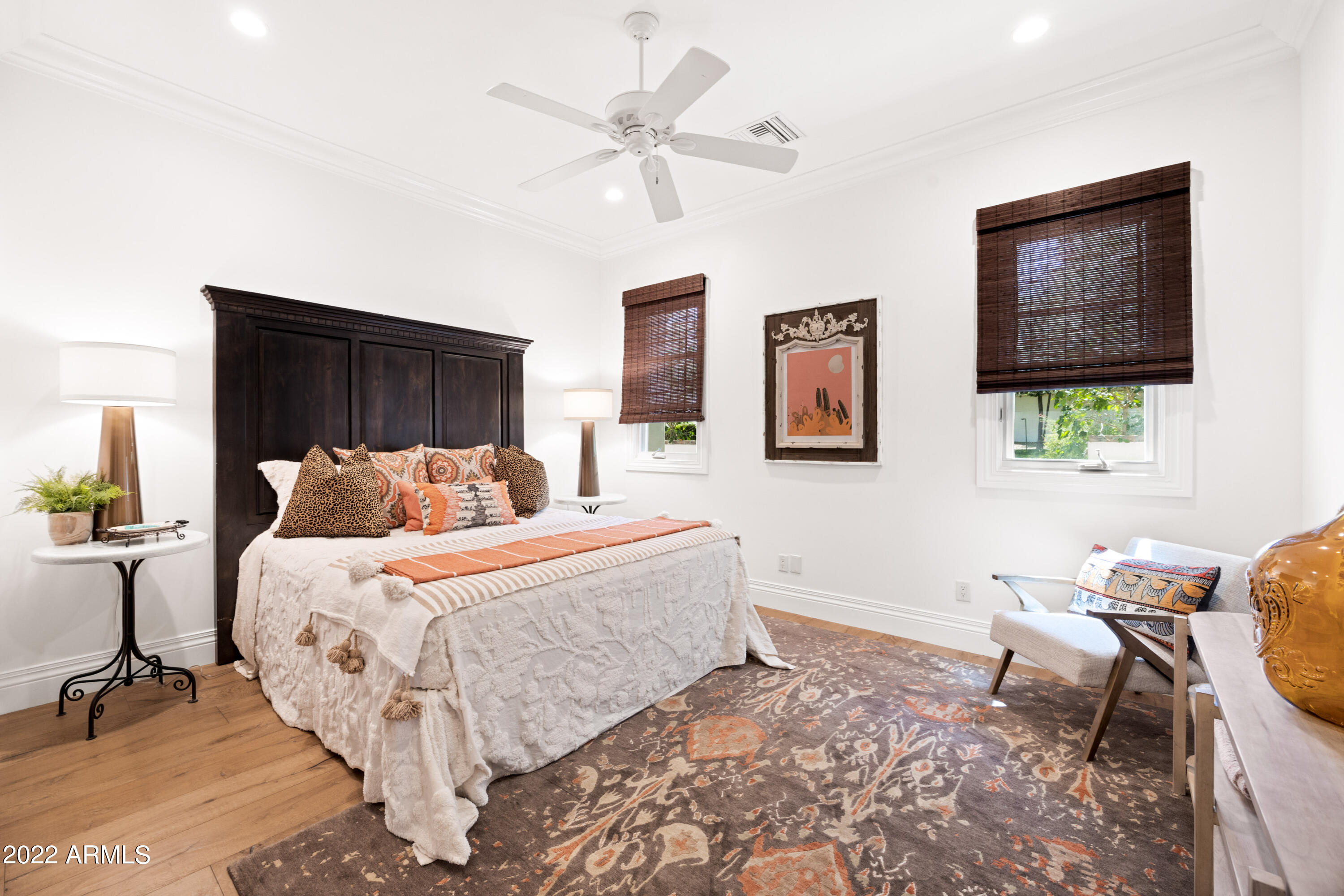 PARADISE VALLEY ENCLAVE - Residential