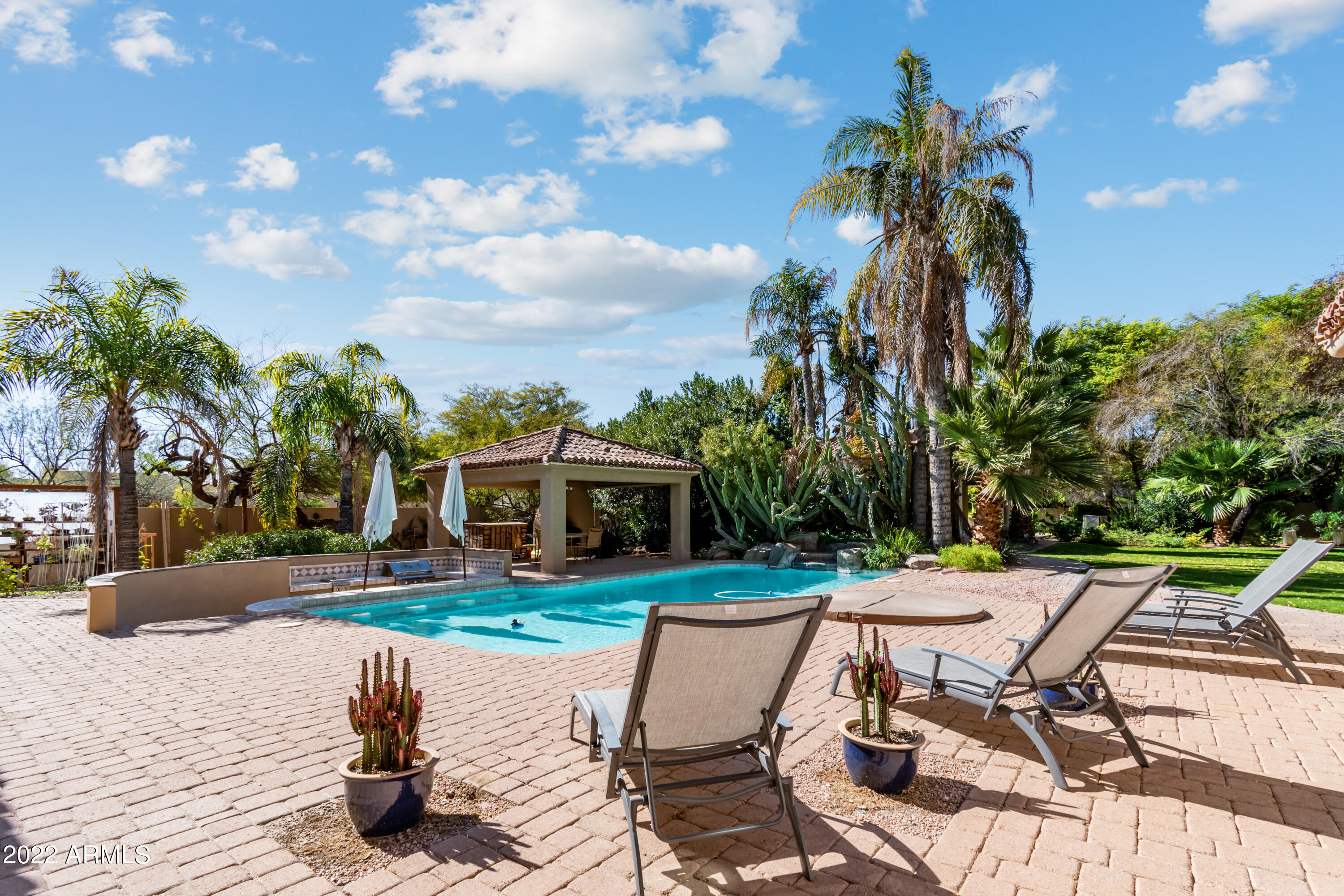 DESERT VISTA ESTATES LOT 1-7 - Residential