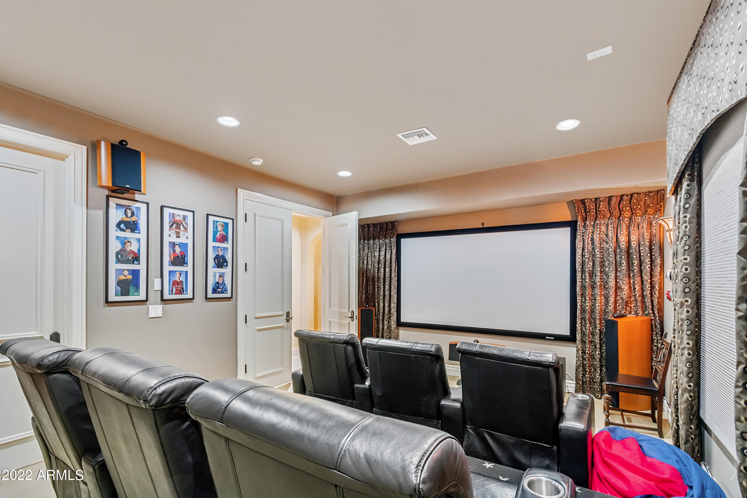 DESERT VISTA ESTATES LOT 1-7 - Residential