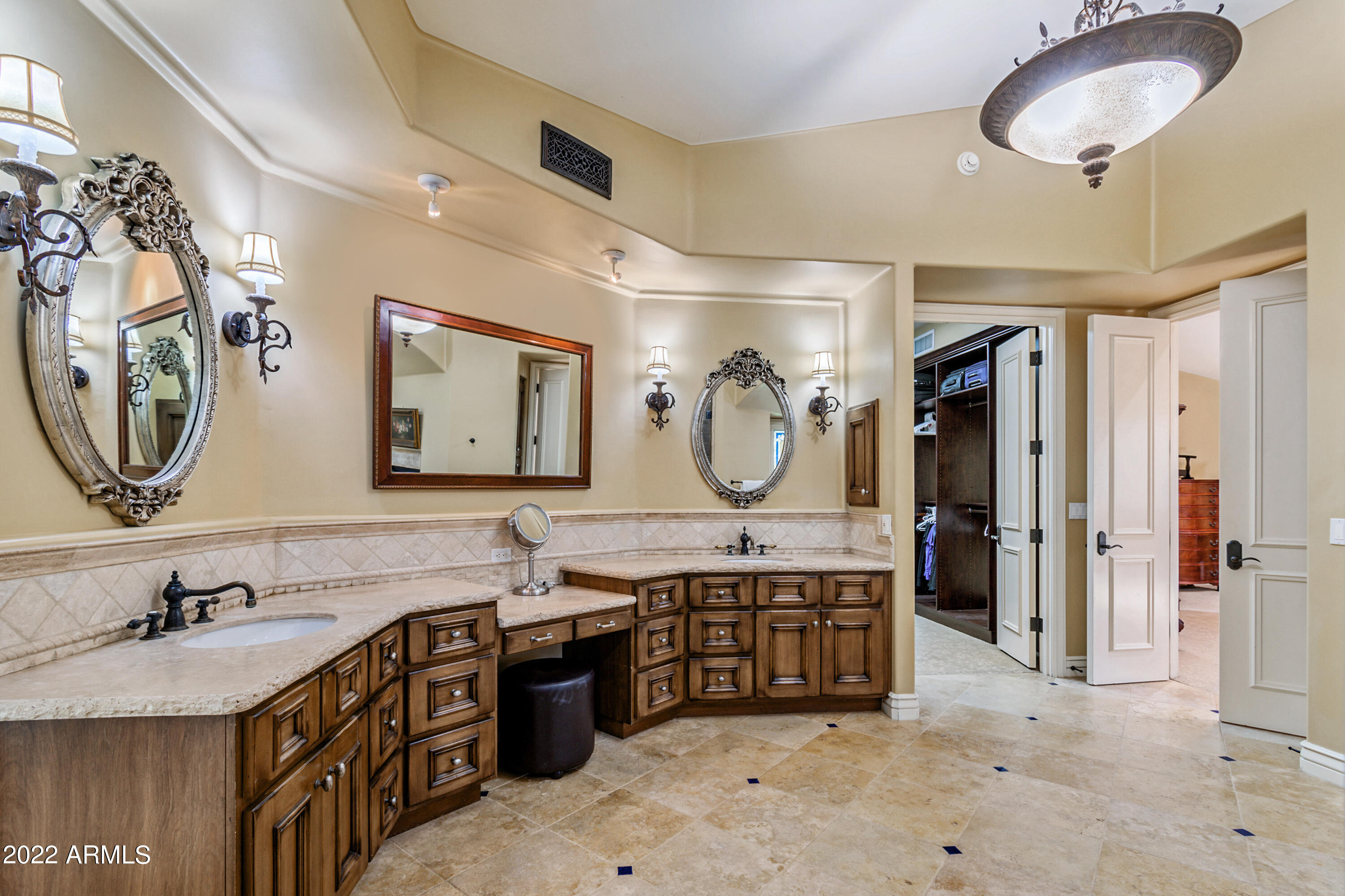 DESERT VISTA ESTATES LOT 1-7 - Residential