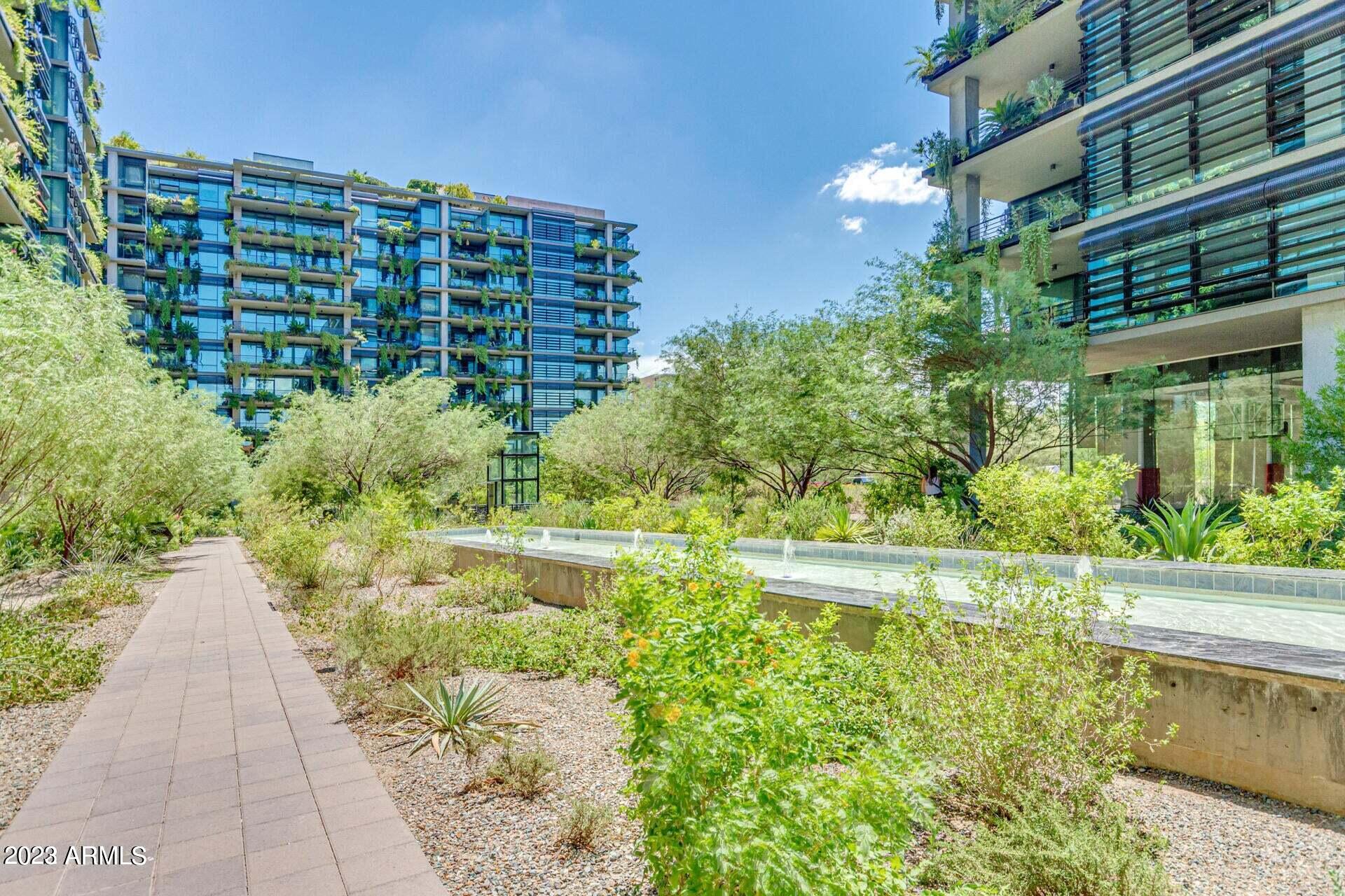 OPTIMA KIERLAND CENTER 7120 CONDOMINIUM 2ND AMD - Residential